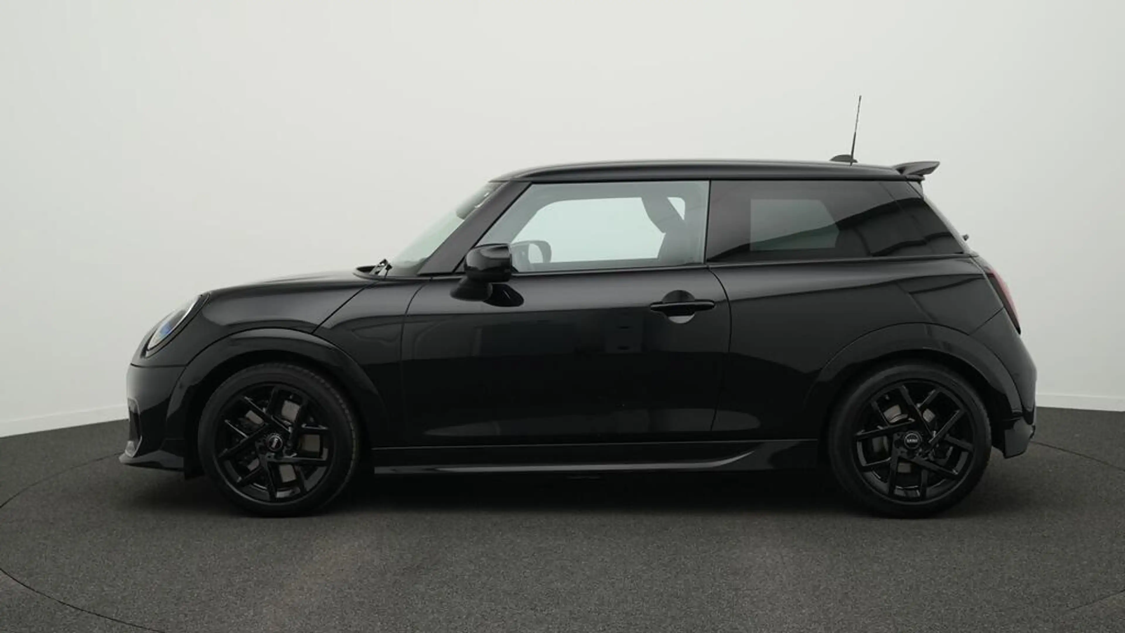 MINI Cooper C John Cooper Works Trim — photo 3