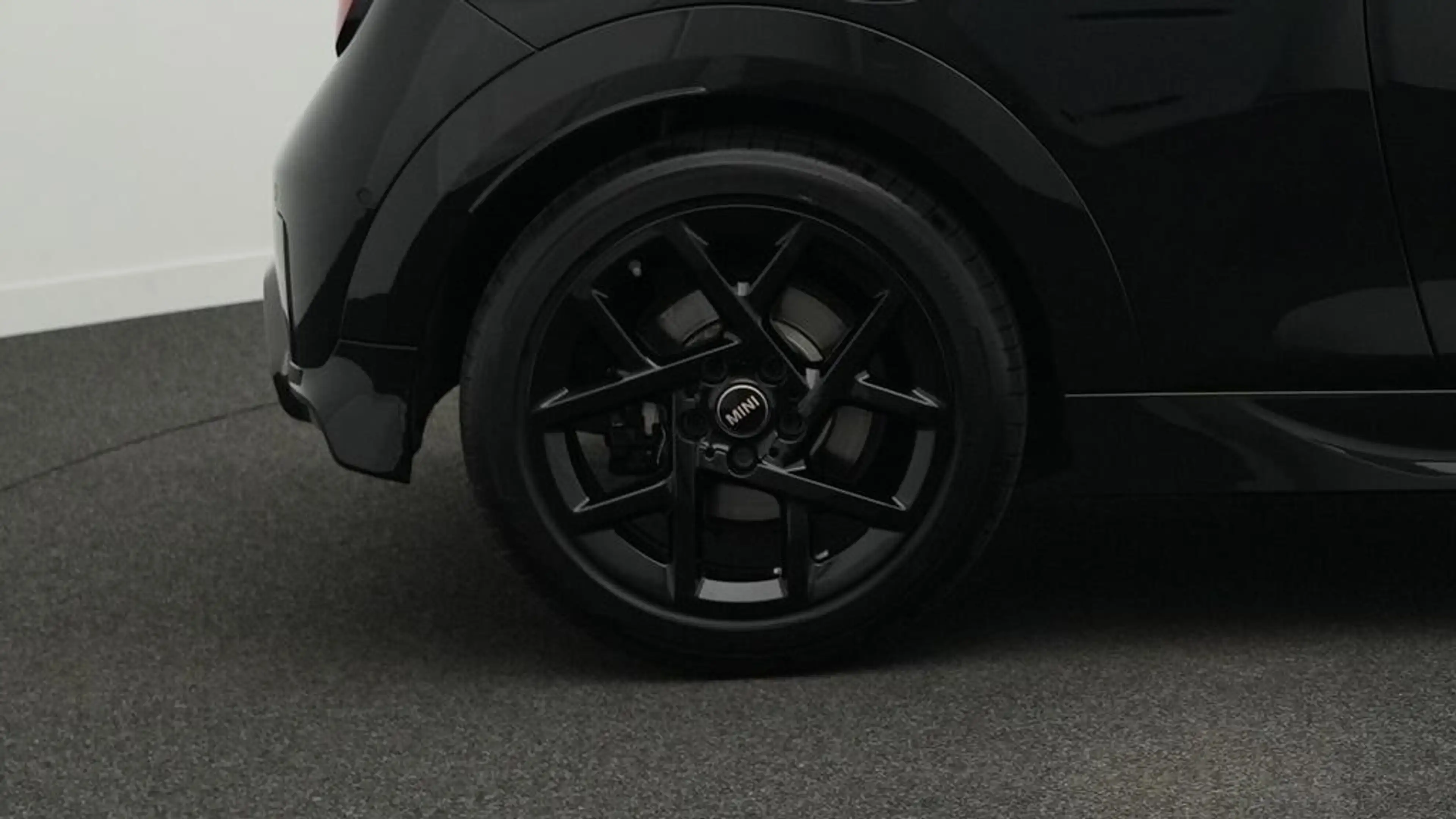 MINI Cooper C John Cooper Works Trim — photo 12