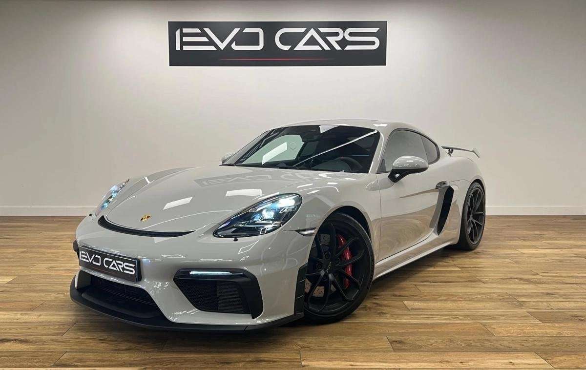 Porsche 718