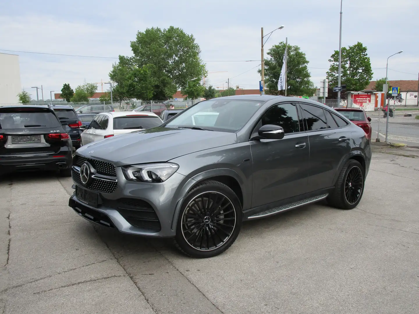 Mercedes-Benz GLE 350 de PHEV Coupé 4MATIC Aut. Grau - 1