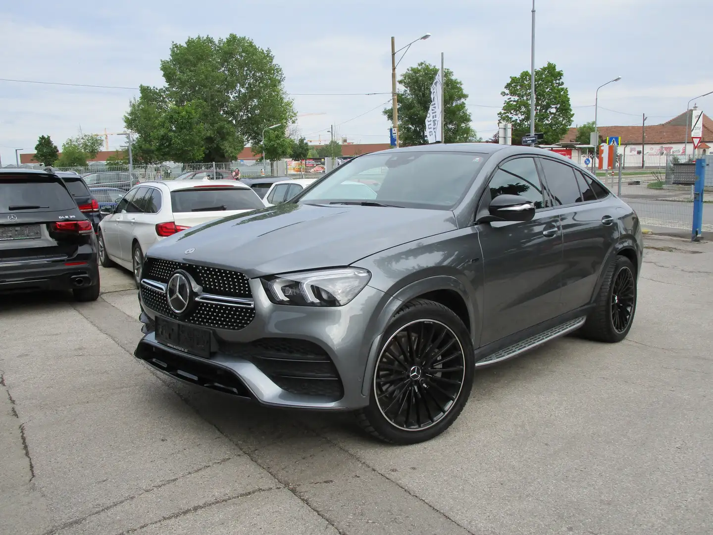 Mercedes-Benz GLE 350 de PHEV Coupé 4MATIC Aut. Grau - 2