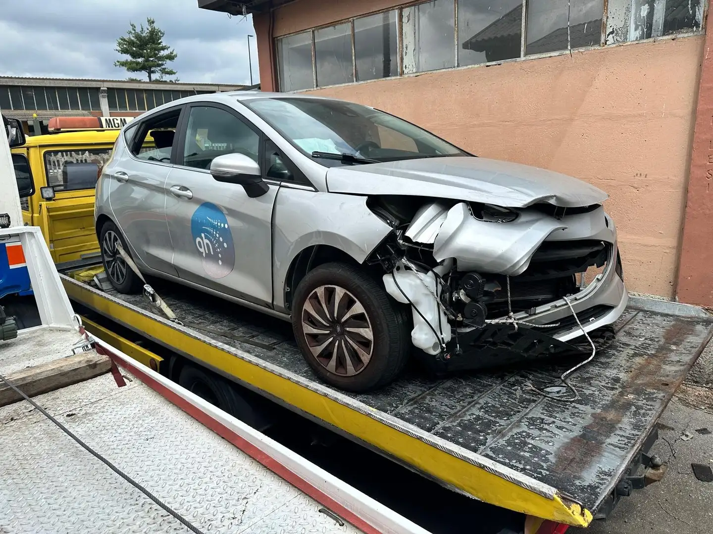 Ford Fiesta 5p 1.1 Plus 75cv Zilver - 1