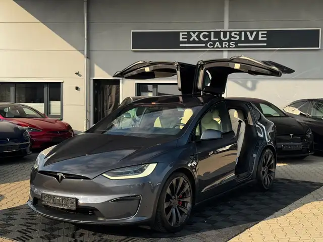 Tesla Model X MODEL X PLAID / AI COMPUTER 4 / 22 INCH