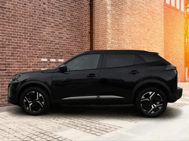 Peugeot 2008 view 3