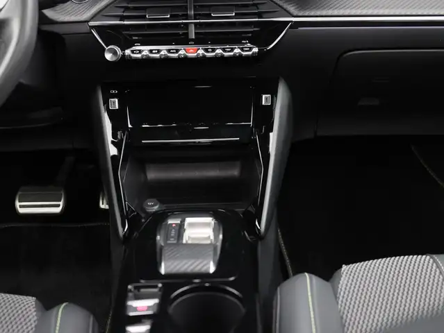 Peugeot 2008 view 12