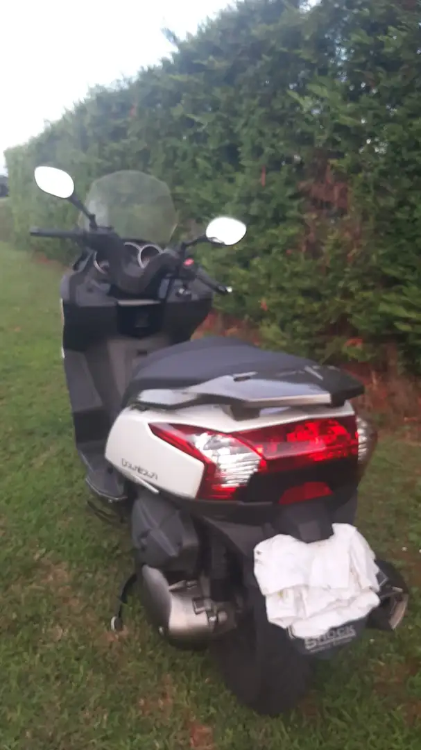 Kymco Downtown 300i Blanc - 2