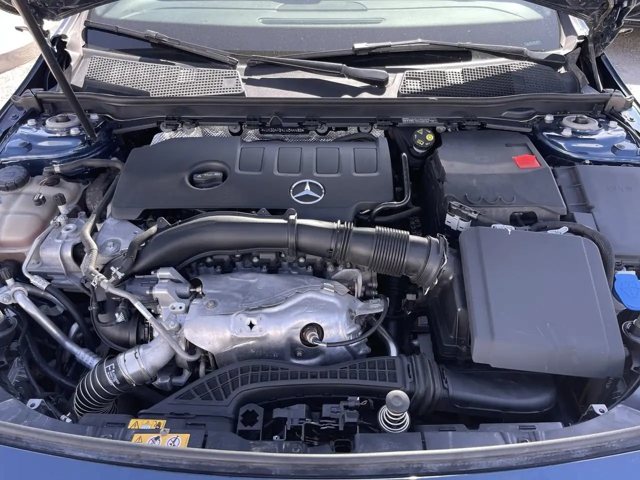 Mercedes-Benz A-Class снимка Mercedes-Benz A-Class