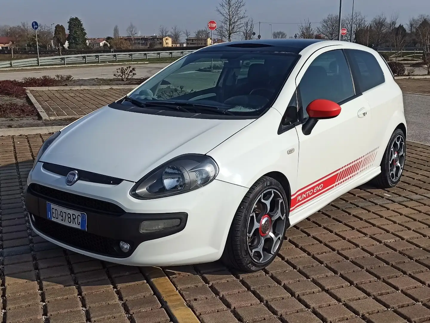 Fiat Punto Evo 3p 1.3 mjt Fun s&s 95cv Bianco - 1