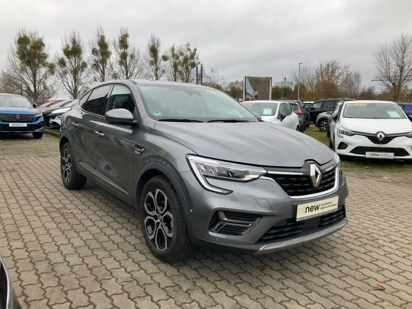 Renault Arkana TECHNO TCe 140, Automatik, Klima, Radio, LM Grau - 2