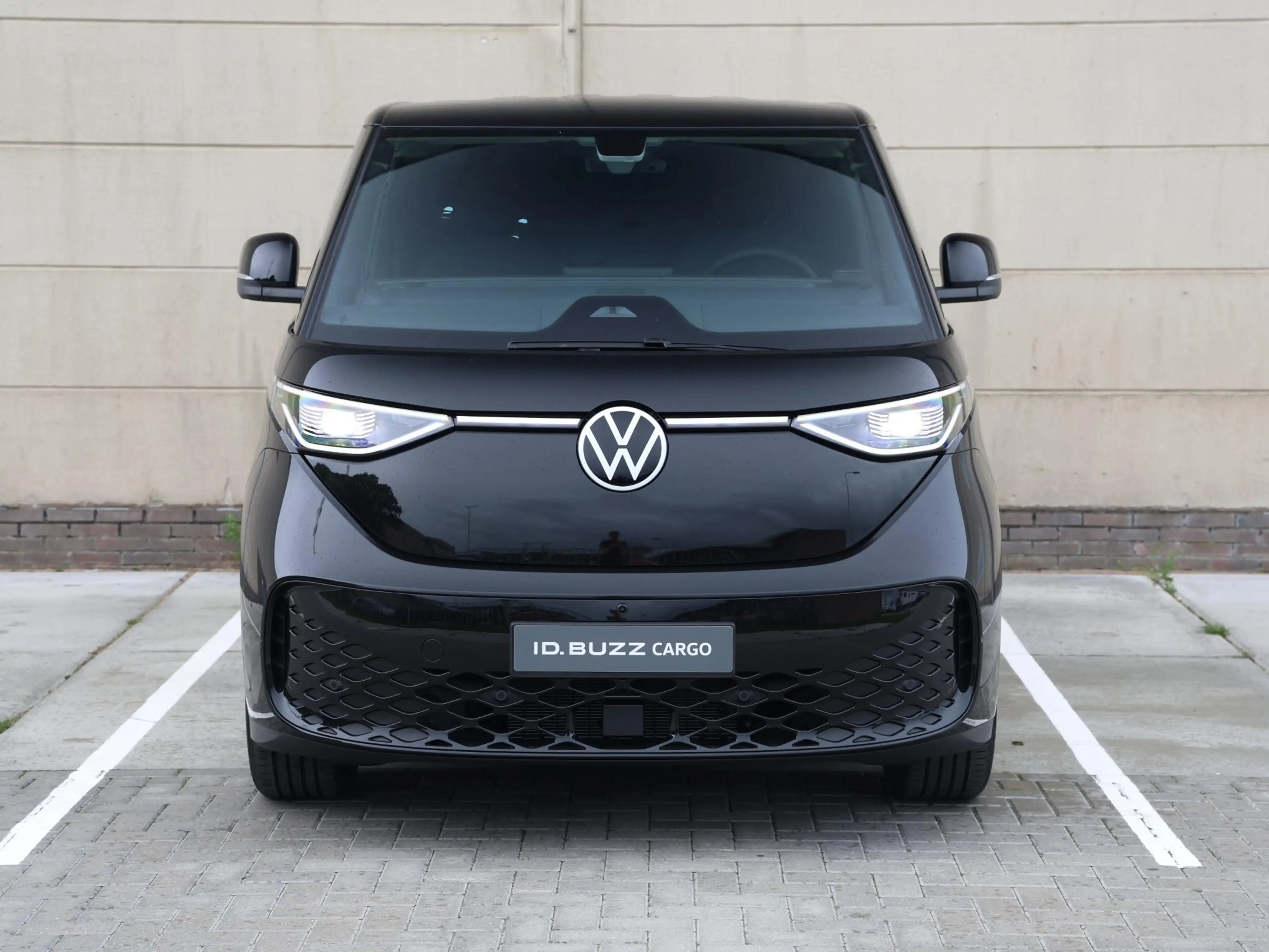 Volkswagen ID. Buzz Cargo Bulli Limited Edition Elektromotor 286PK 79 kWh | — photo 4