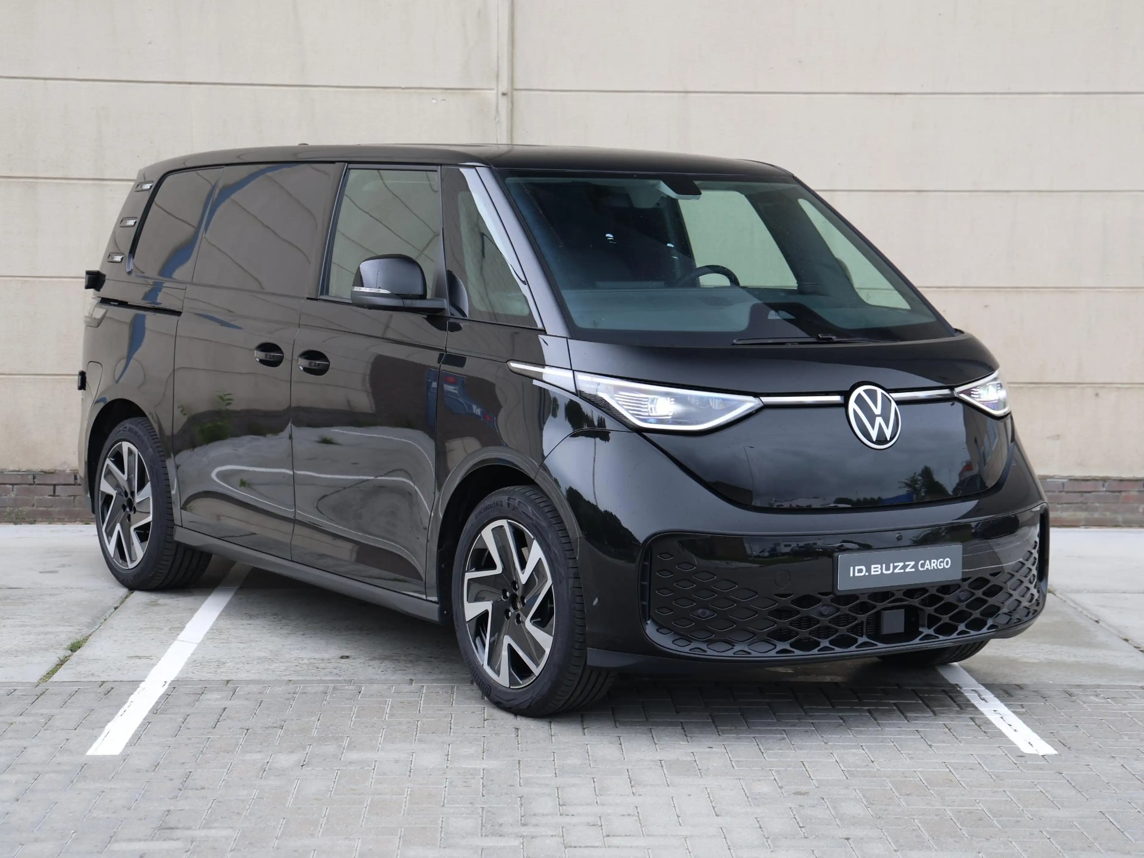 Volkswagen ID. Buzz Cargo Bulli Limited Edition Elektromotor 286PK 79 kWh | — photo 3