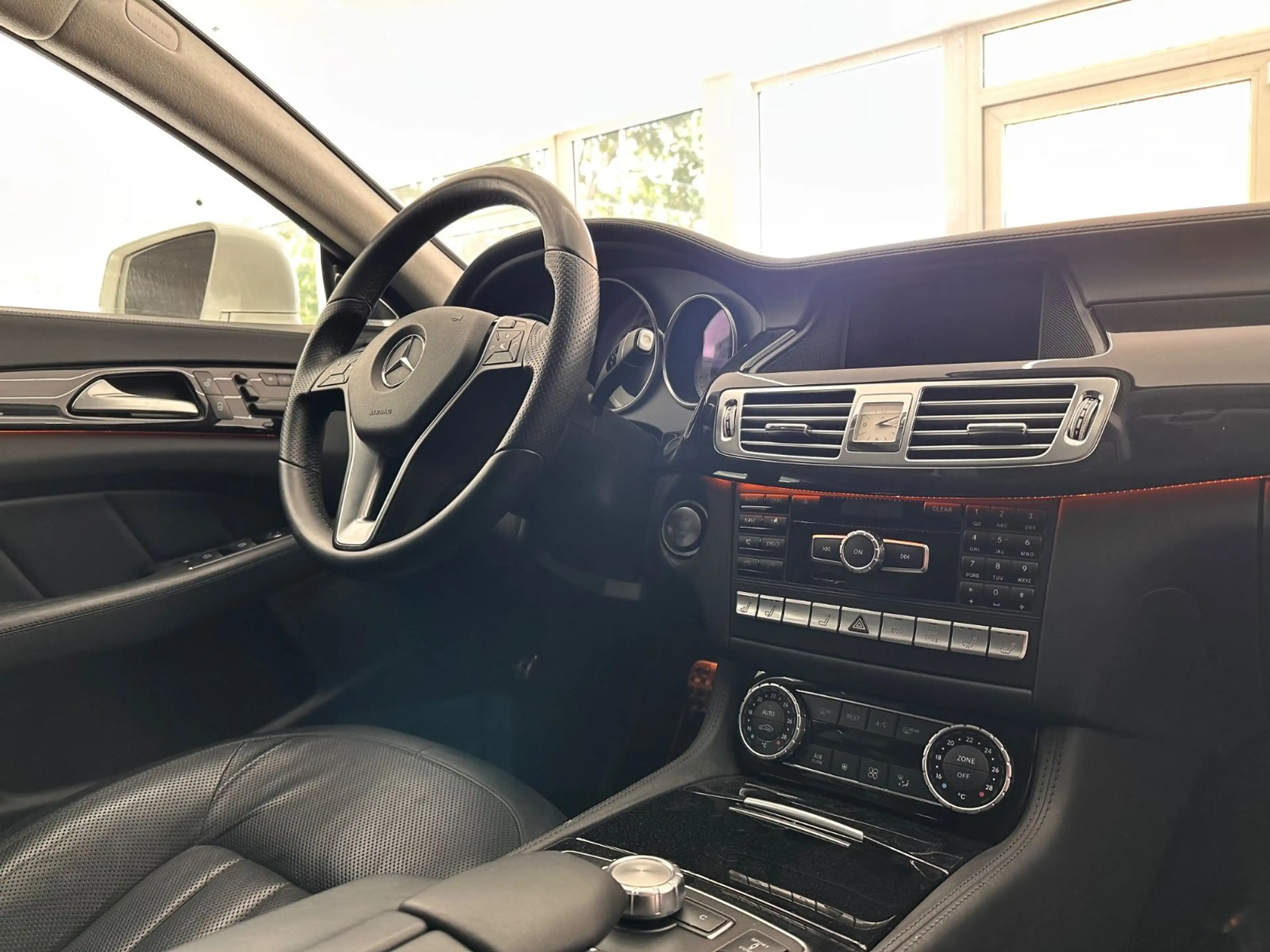 Mercedes-Benz CLS 350 CLS 350 CGI ShootingBrake*Memory*Distronic*Totw* — photo 9