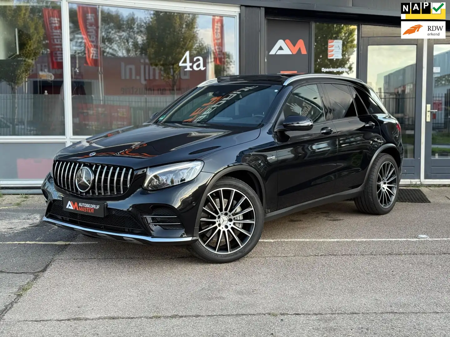 Mercedes-Benz GLC 43 AMG 4MATIC I Pano I Burmester I Leer Zwart - 1