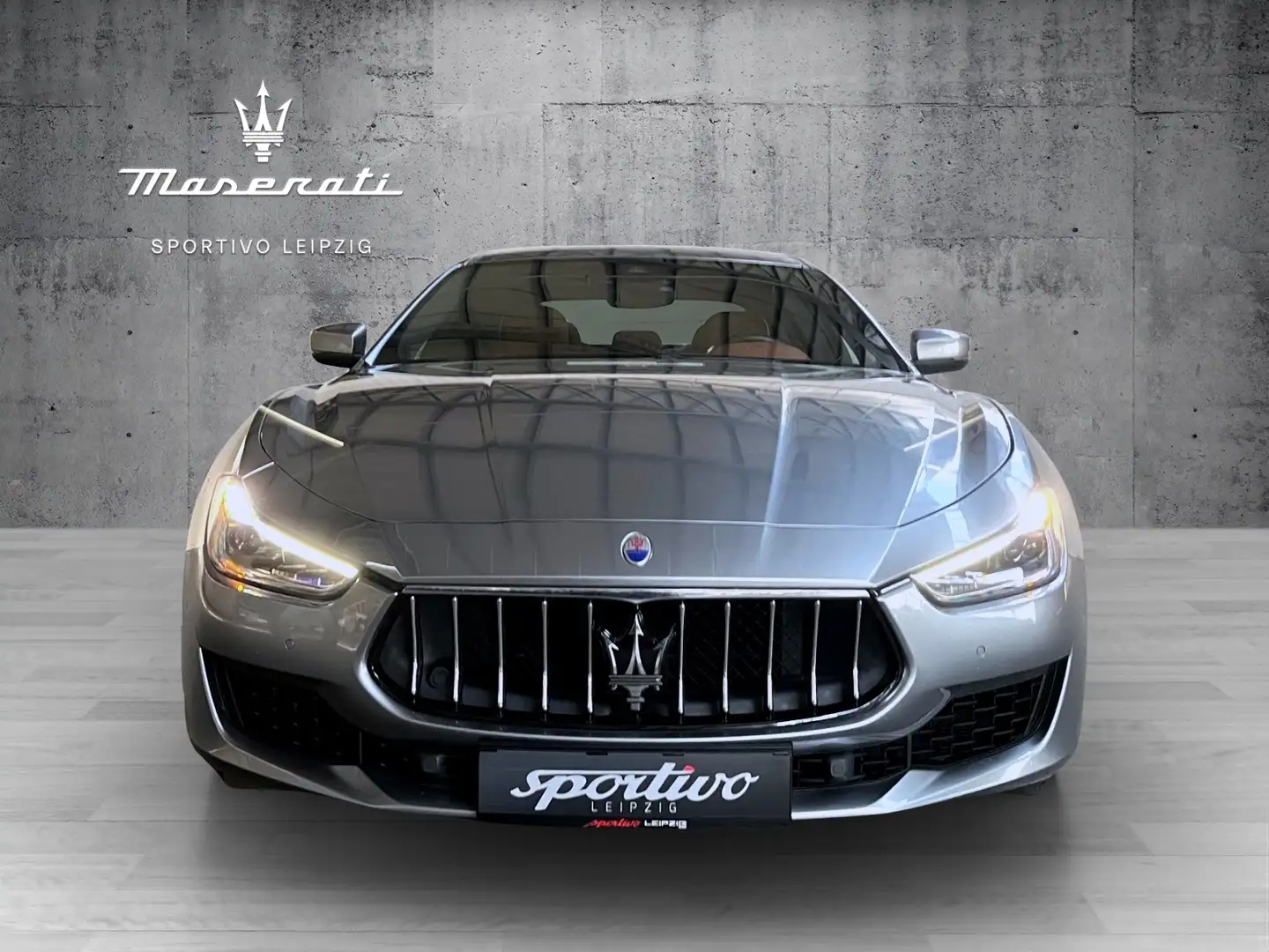 Maserati Ghibli GT *Executive* Grau - 2