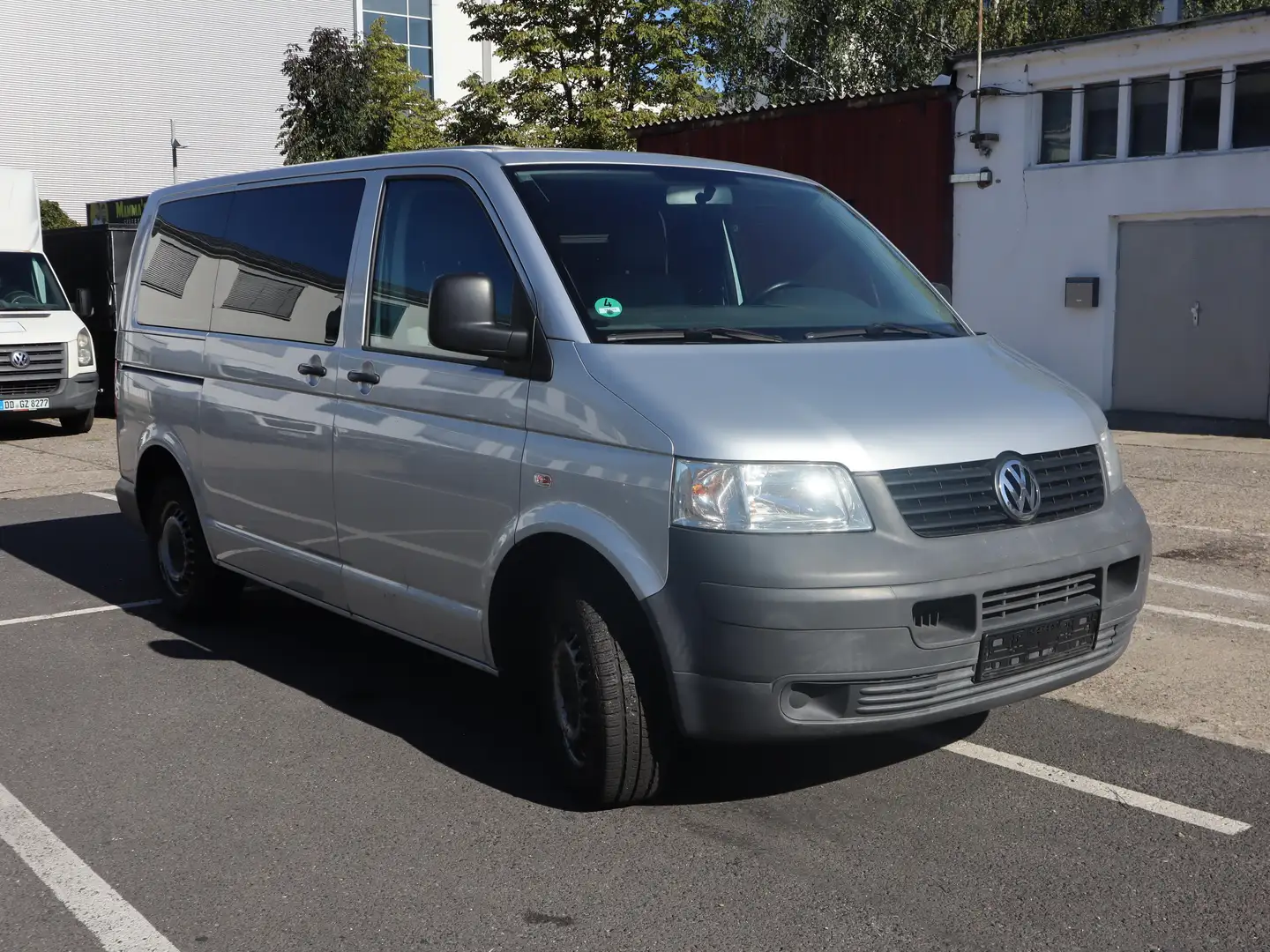 Volkswagen T5 Kombi Kombi Grau - 1