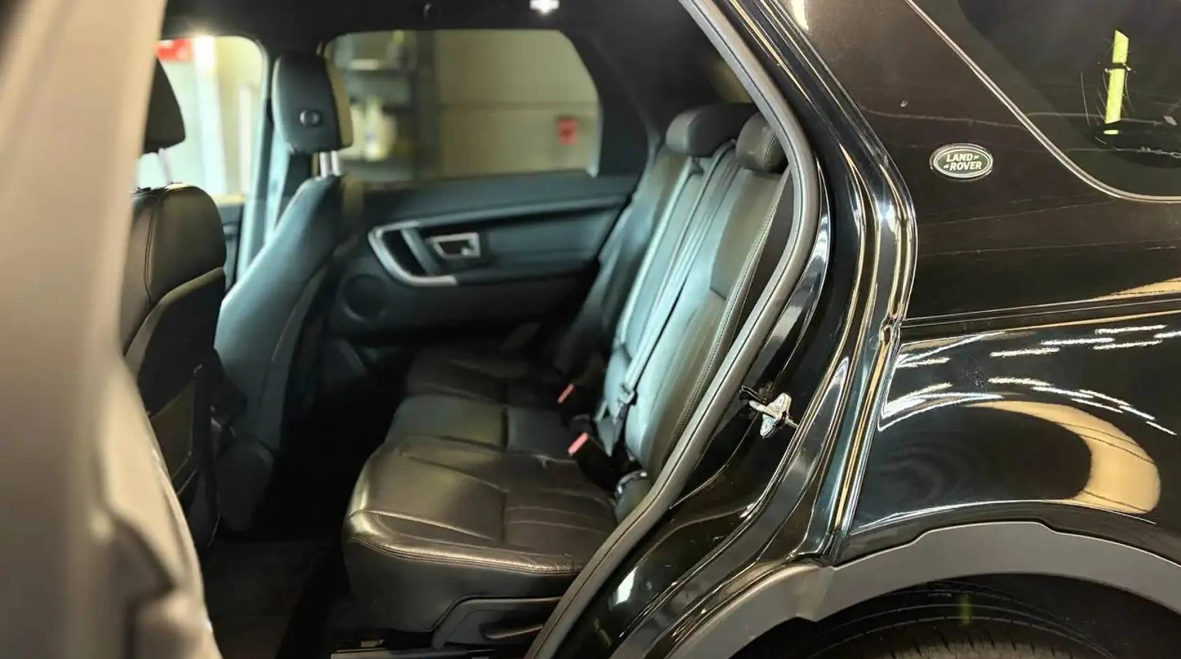 Land Rover Discovery Sport 2.0 TD4 AUTOMATIQUE bj. 2016 150.000km 132Kw/179pk NIEUWE TURBO — photo 14