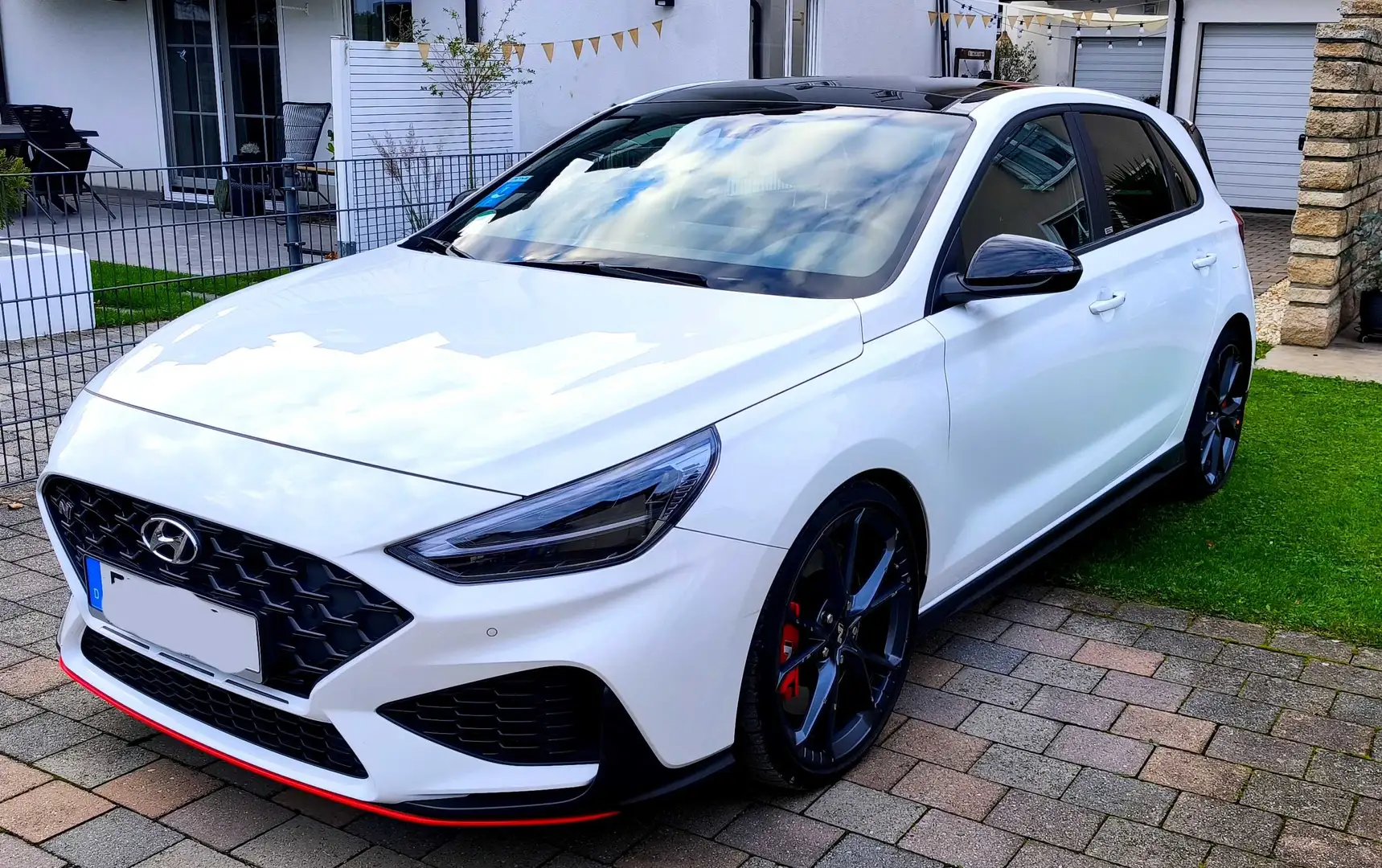 Hyundai i30 i30 N Performance Glasschiebedach, Navi, Winterr. Weiß - 2