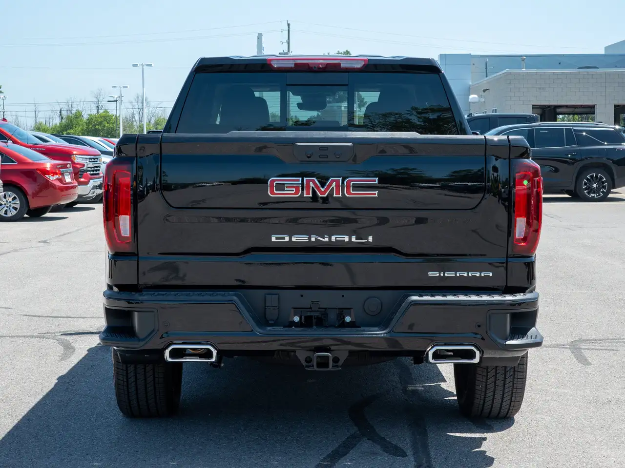 GMC Sierra 1500 снимка GMC Sierra 1500
