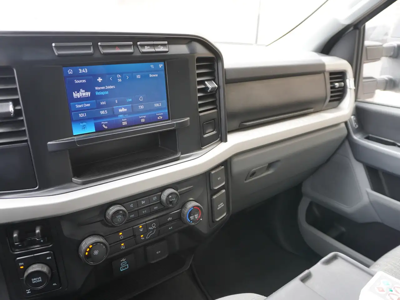 Ford F 350 снимка Ford F 350