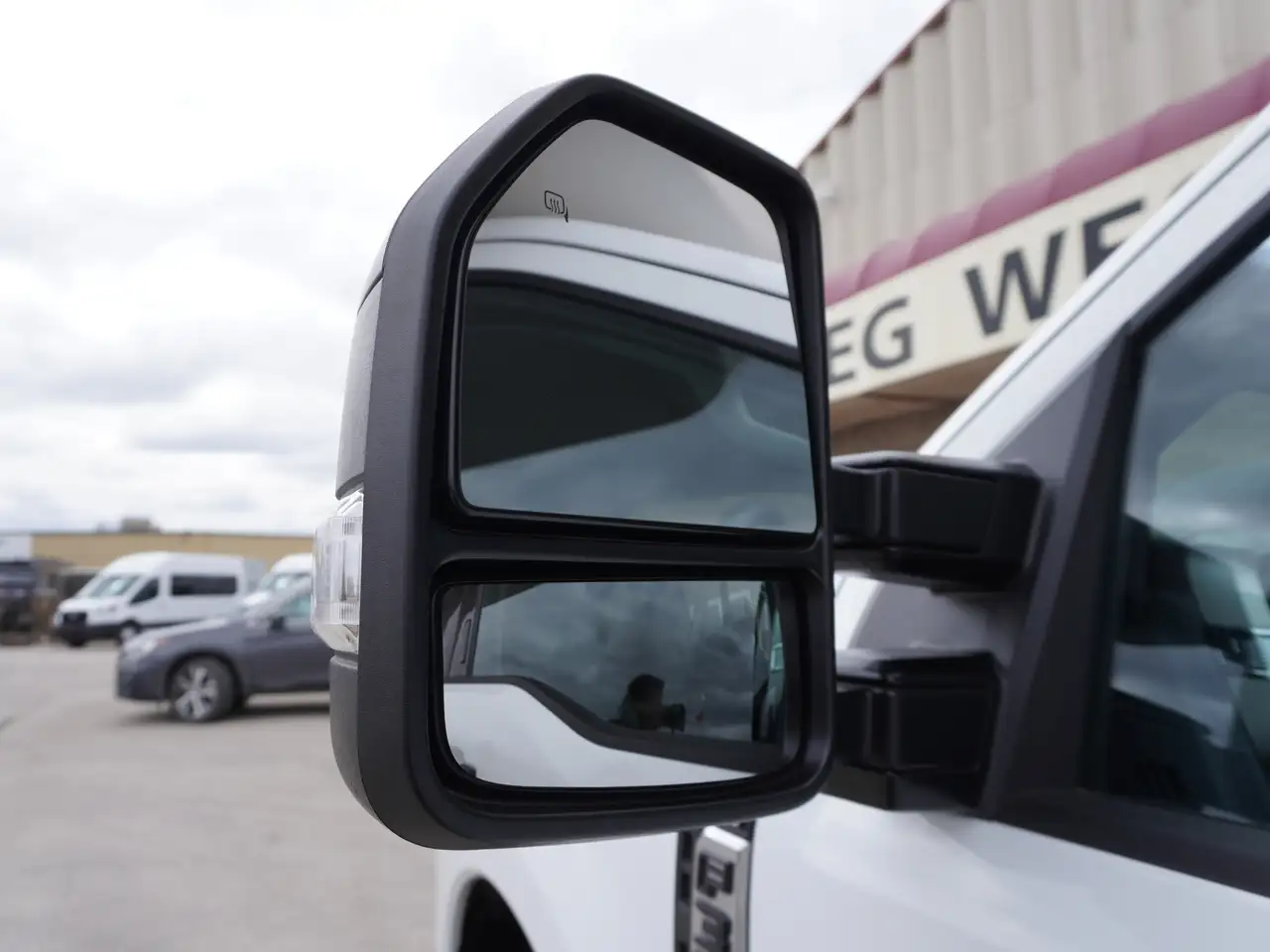 Ford F 350 снимка Ford F 350