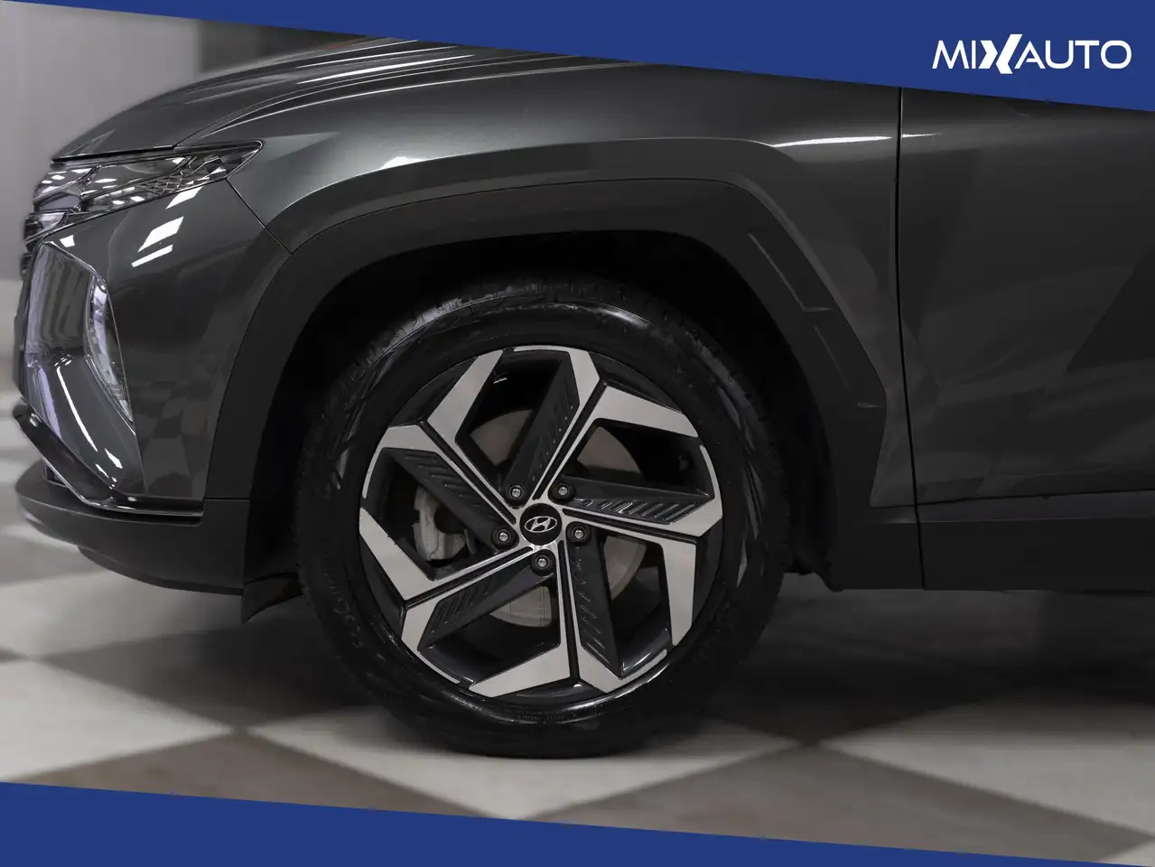 Hyundai TUCSON 1.6 HEV Exellence 2WD Auto 8