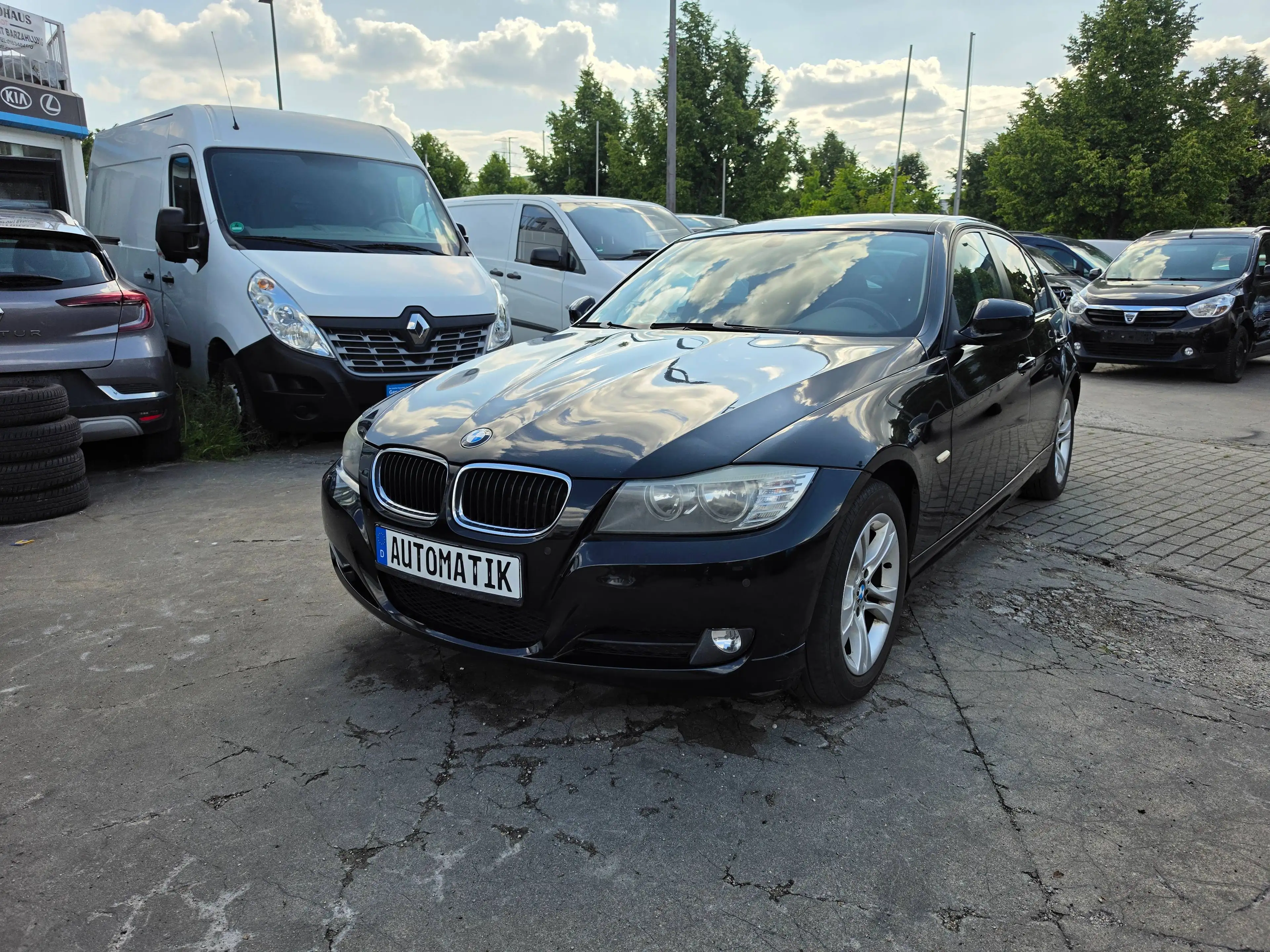 BMW 318 318i Aut. — photo 4