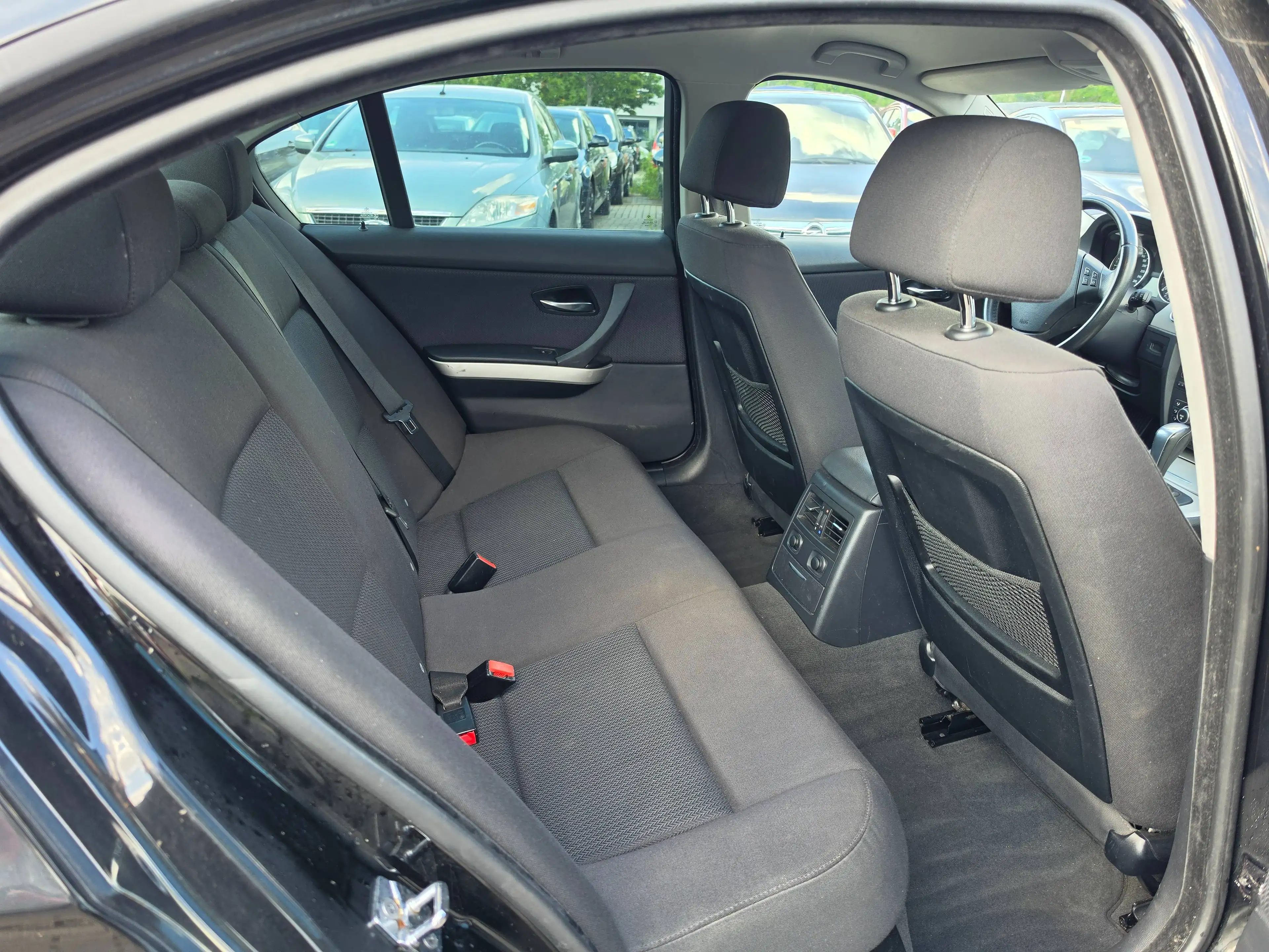 BMW 318 318i Aut. — photo 15