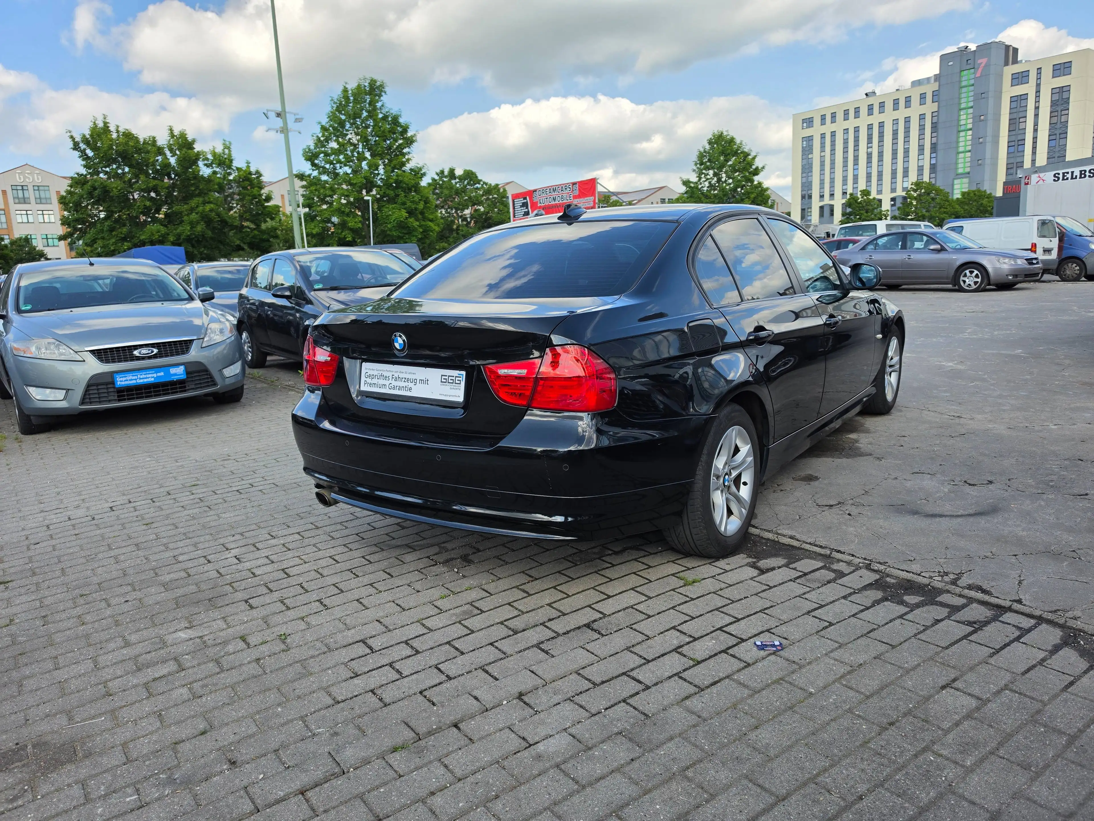 BMW 318 318i Aut. — photo 8