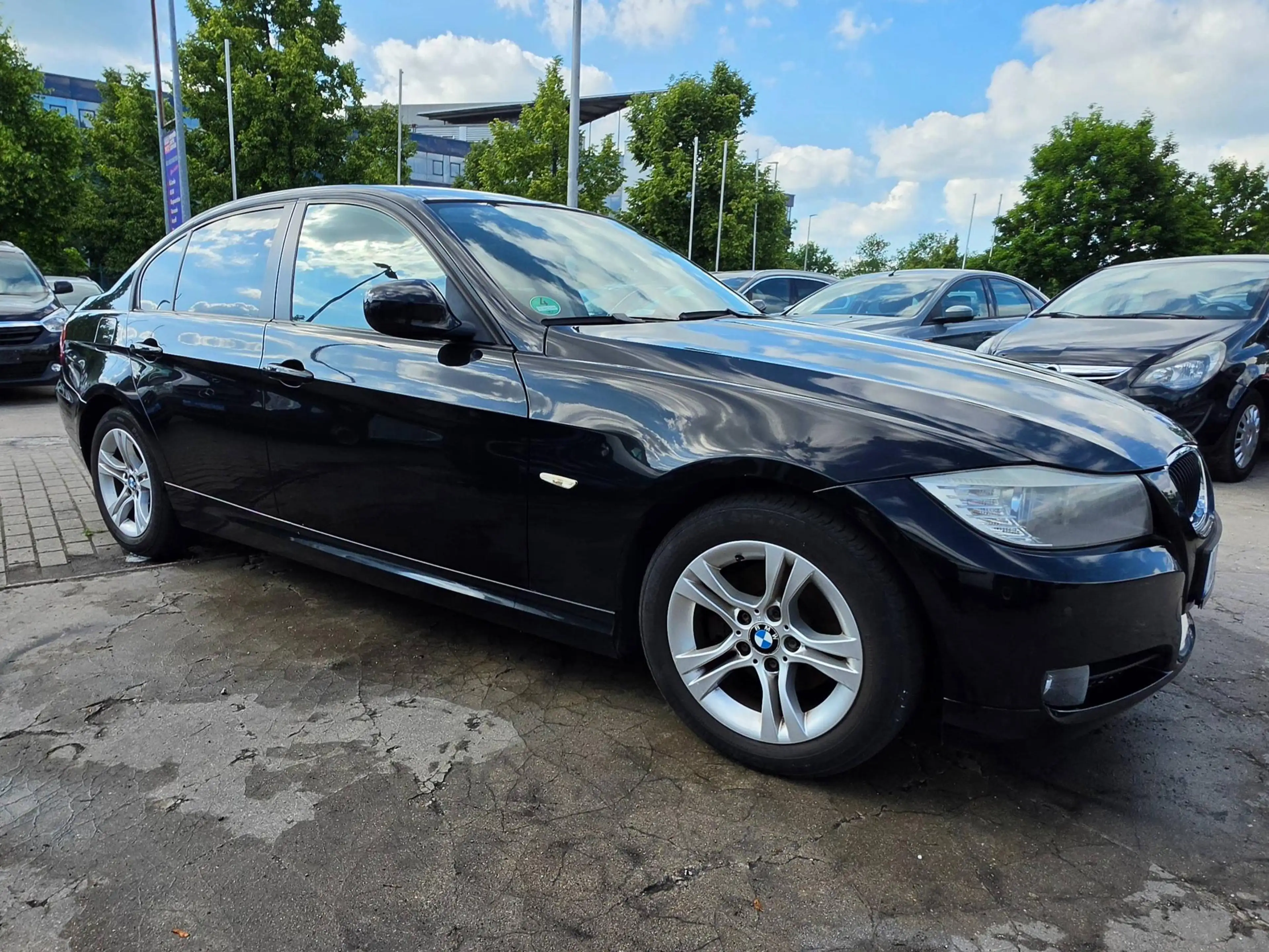 BMW 318 318i Aut. — photo 5