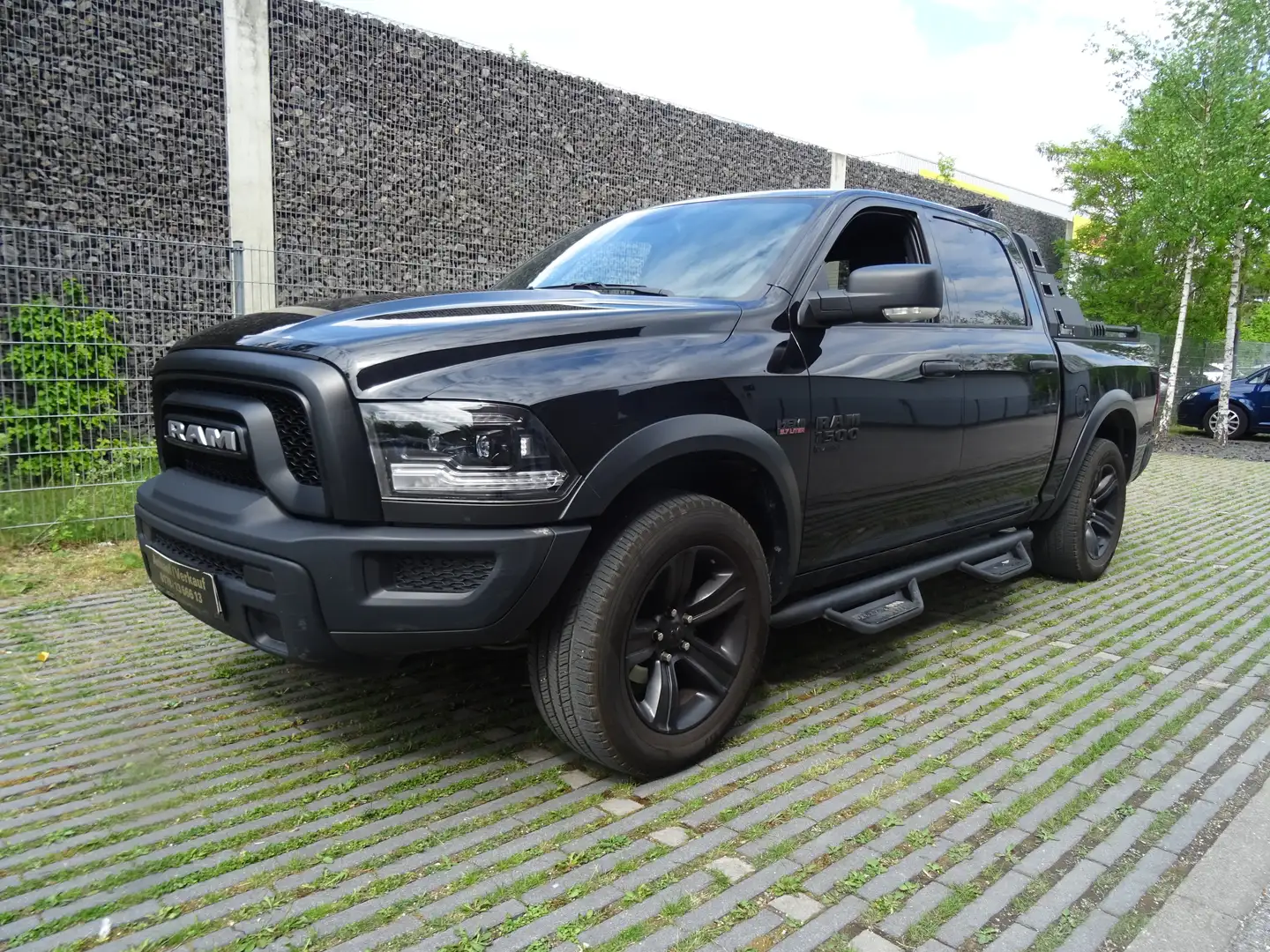 Dodge RAM RAM 1500 SLT V8 5,7 HEMI-LPG-Crew Cab Schwarz - 1