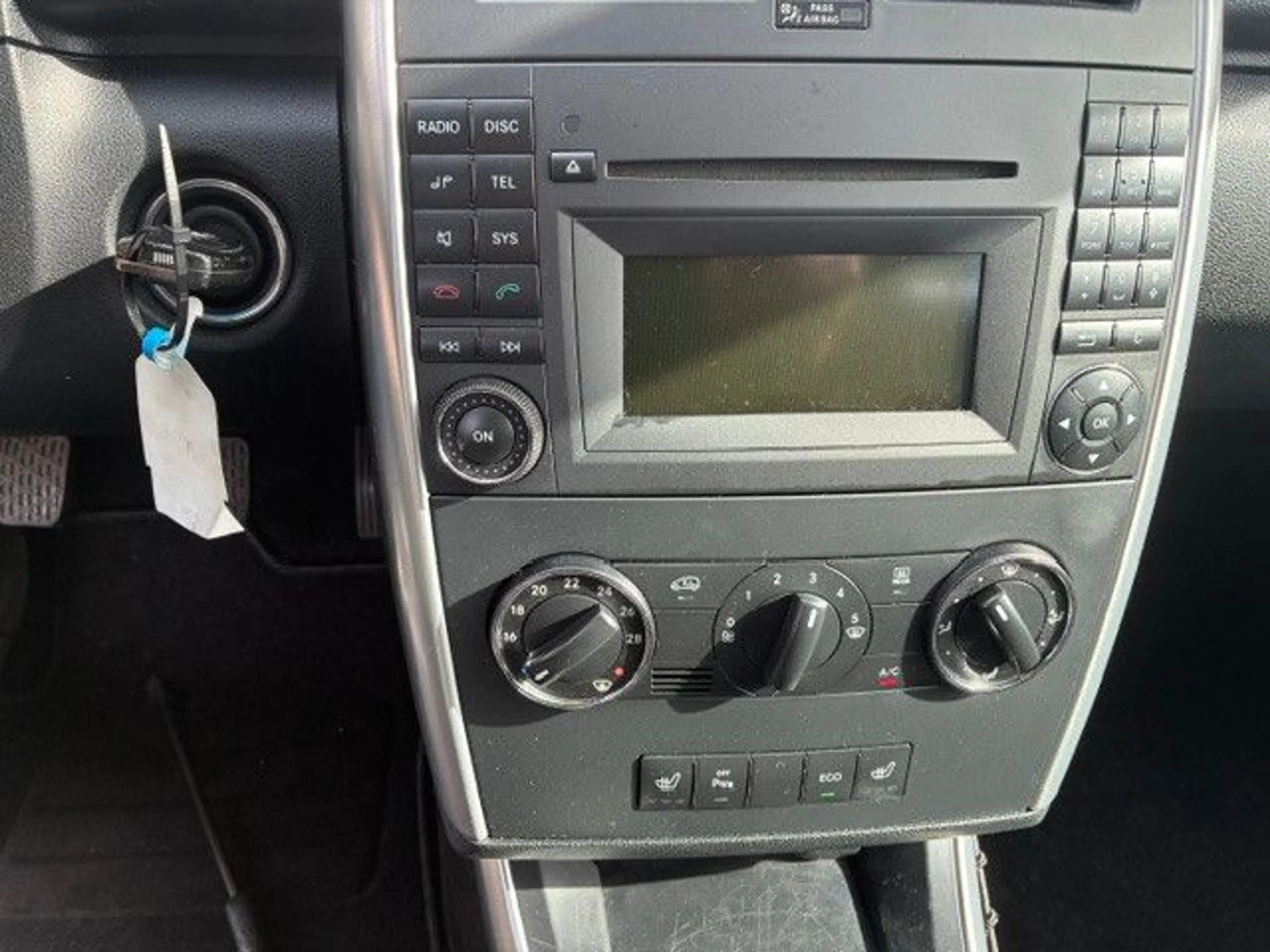 Mercedes-Benz A 160 5-türig Avantgarde — photo 12