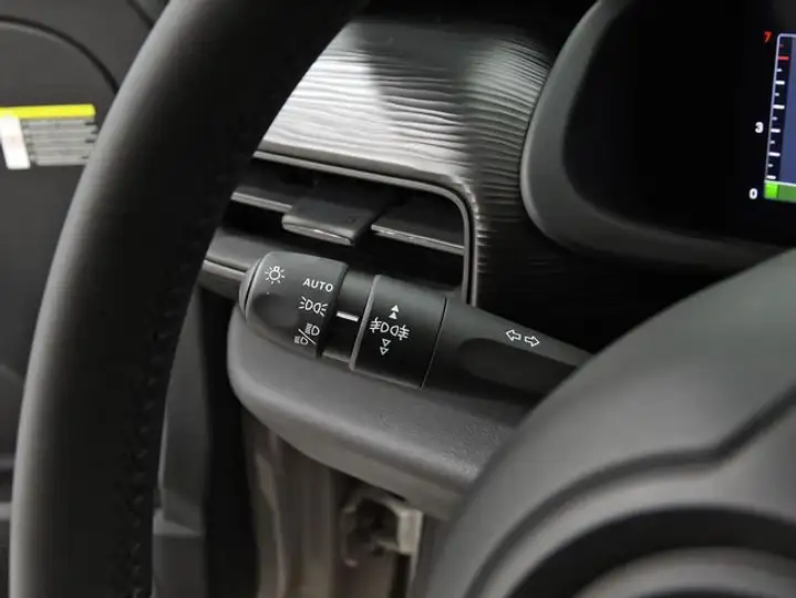 Jeep Avenger 2025, foto 16
