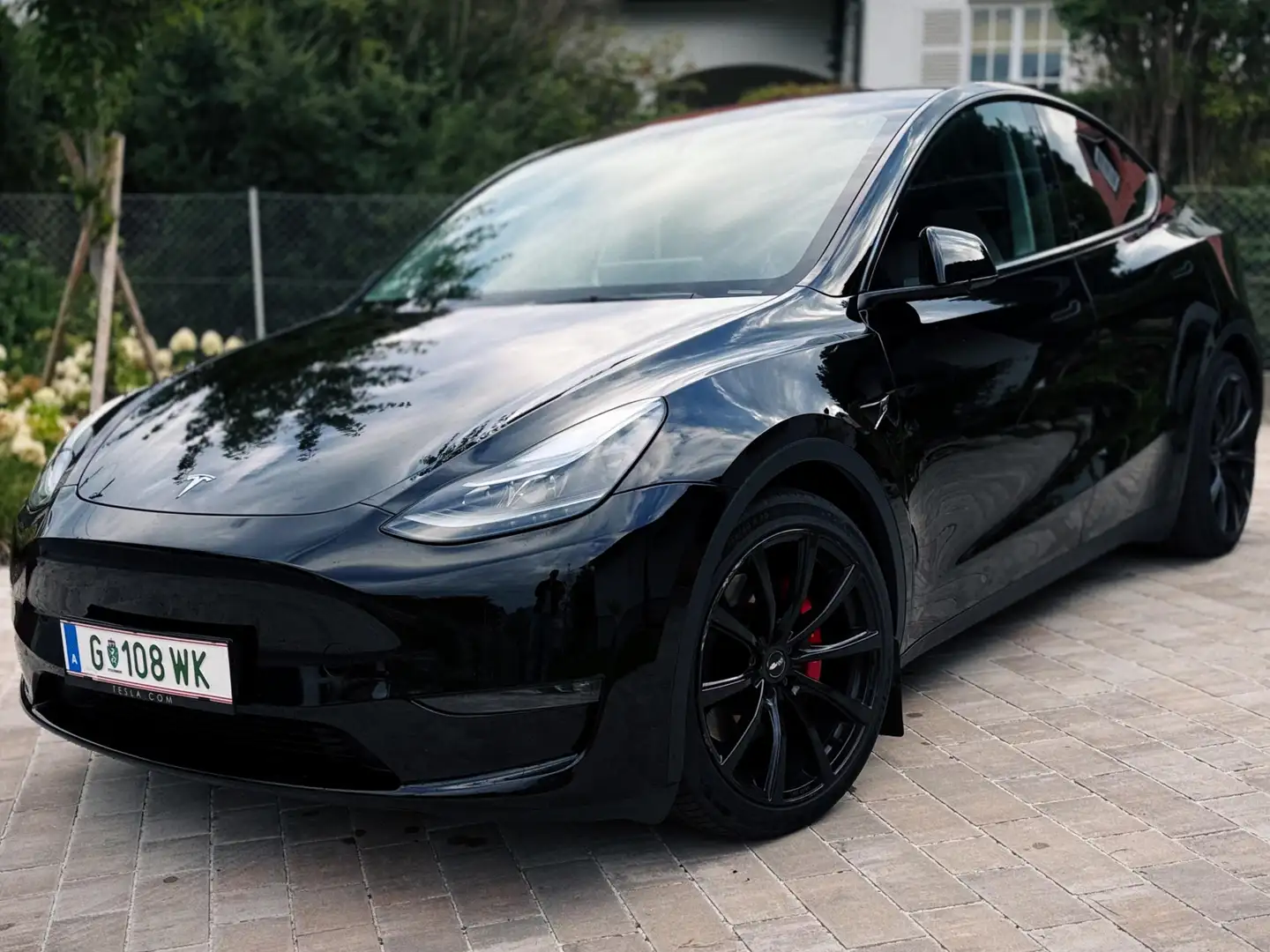 Tesla Model Y Model Y AWD 79kWh Performance Performance Schwarz - 2