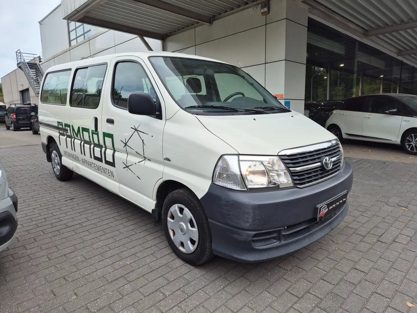 Toyota Hiace 2.5 Turbo D-4D VX Blanc - 1