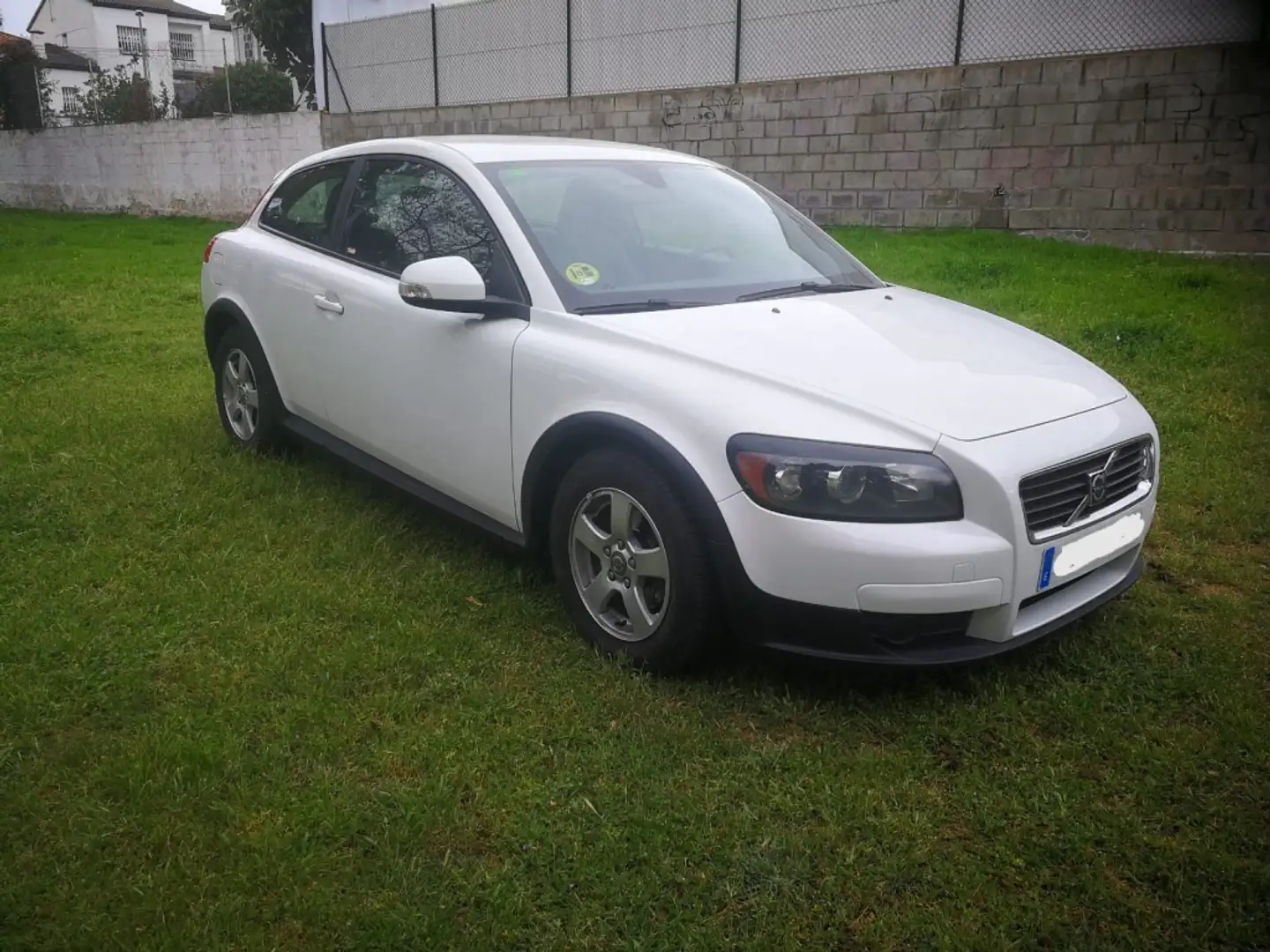 Volvo C30 1.6D DRIVe Kinetic 115 Bianco - 2