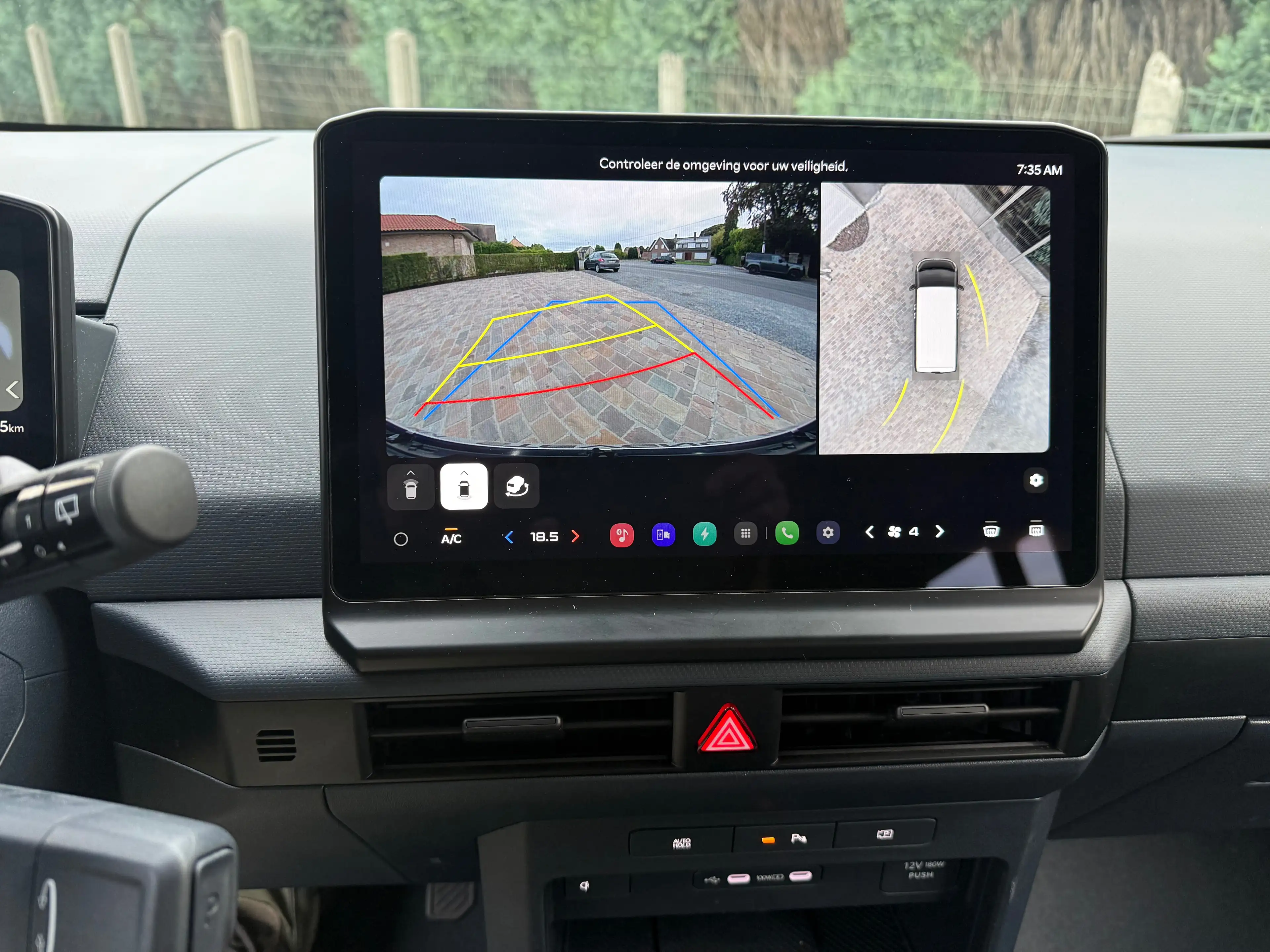 Kia PV5 Passenger PV5 71.2 kWh Elite Elite — photo 13