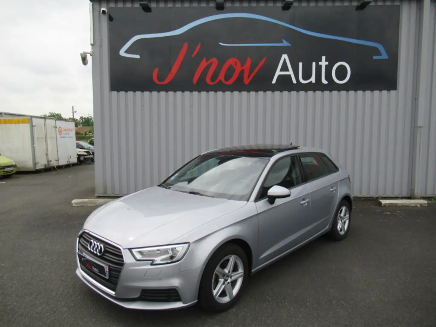 Audi A3 1.0 TFSI 115CH BUSINESS LINE S TRONIC 7 Gris - 1