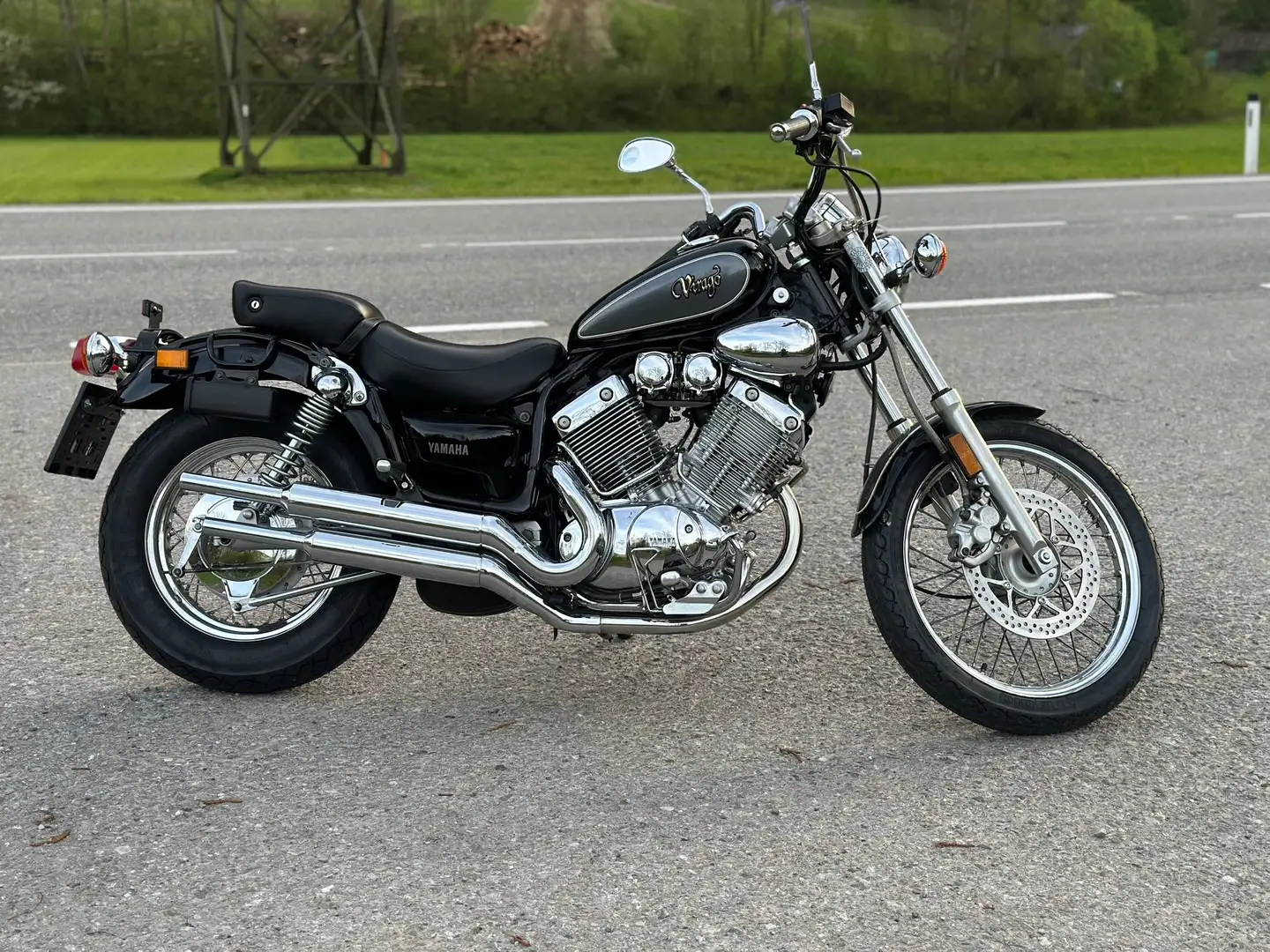 Yamaha XV 500 Zwart - 2