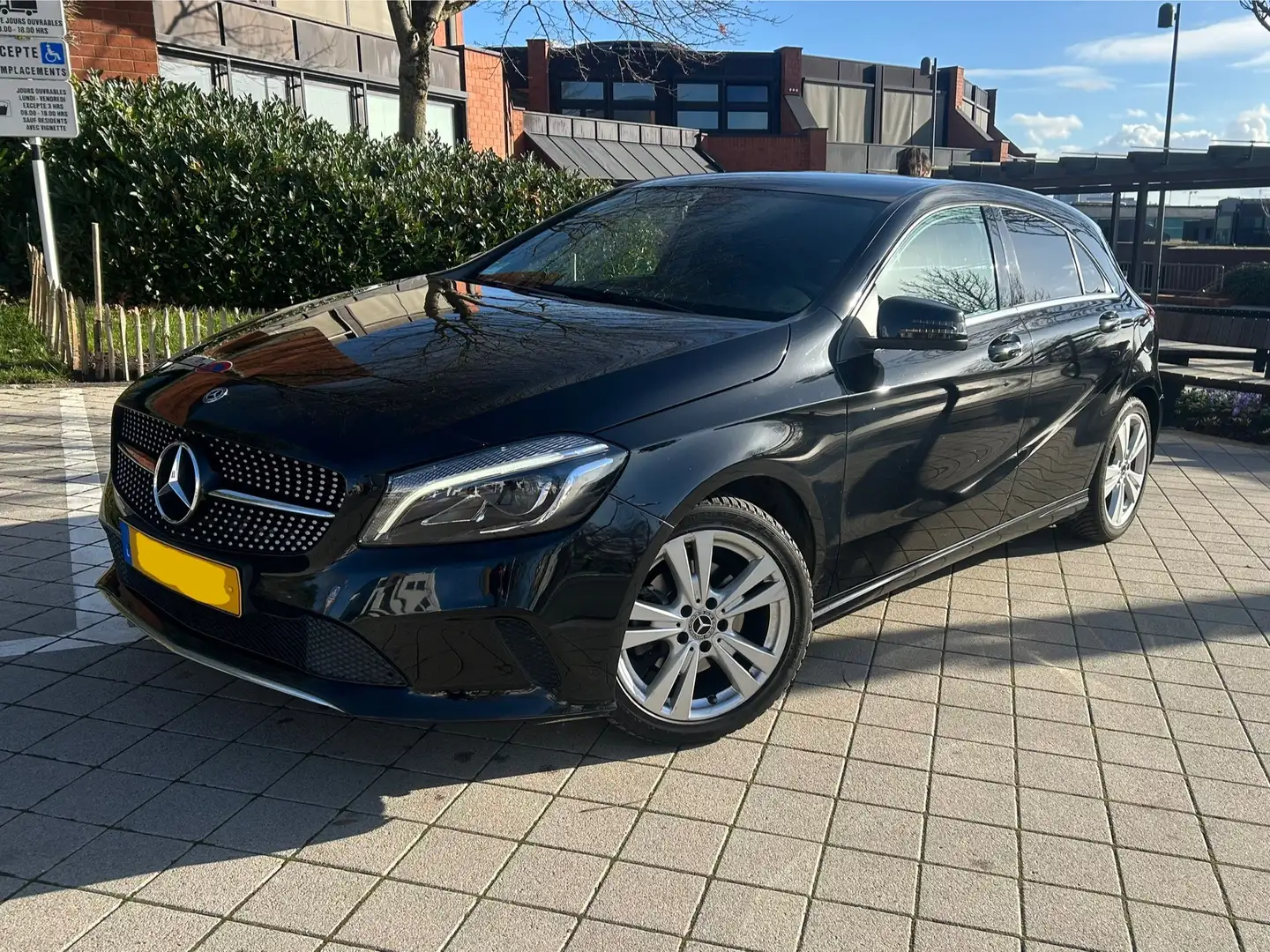 Mercedes-Benz A 180 Classe 7G-DCT Inspiration - 1