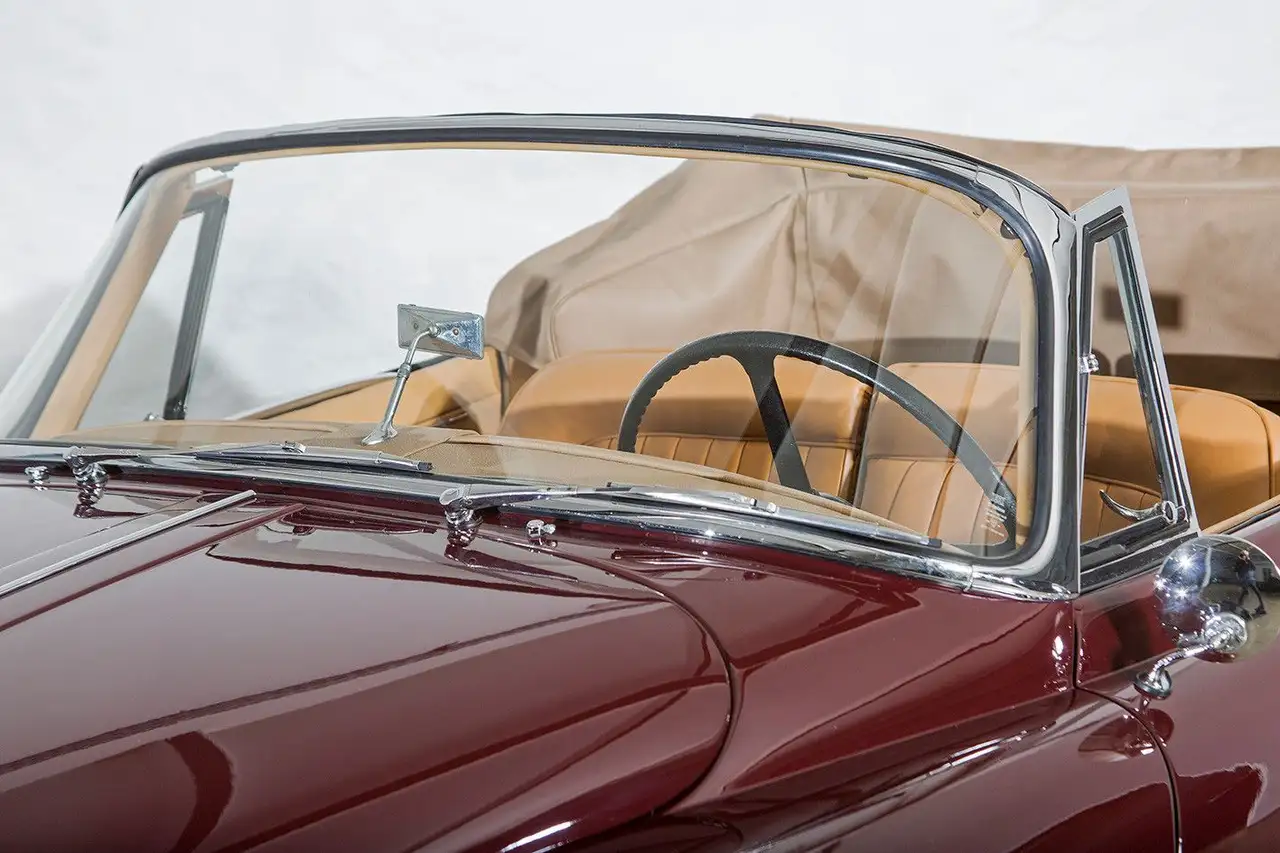 Jaguar XK 150 DHC, Frame Off Restauration, NL Auslief., foto 10