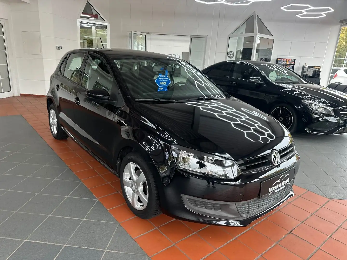 Volkswagen Polo V Trendline * 2.Hand / Steuerkette NEU * Noir - 2