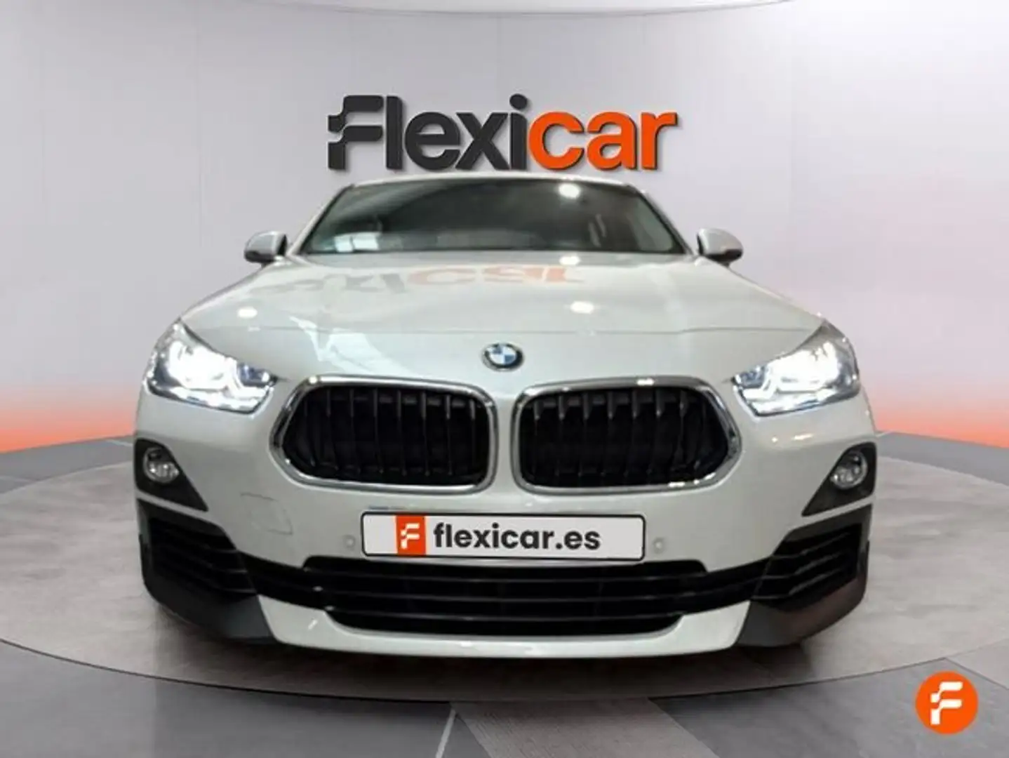 BMW X2 sDrive 18dA Blanco - 2