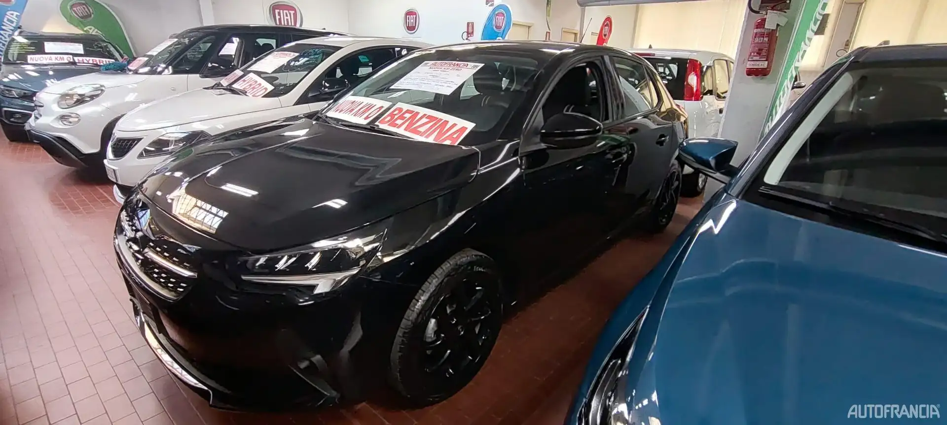 Opel Corsa CORSA - 1.2 75CV DESIGN TECH Noir - 1