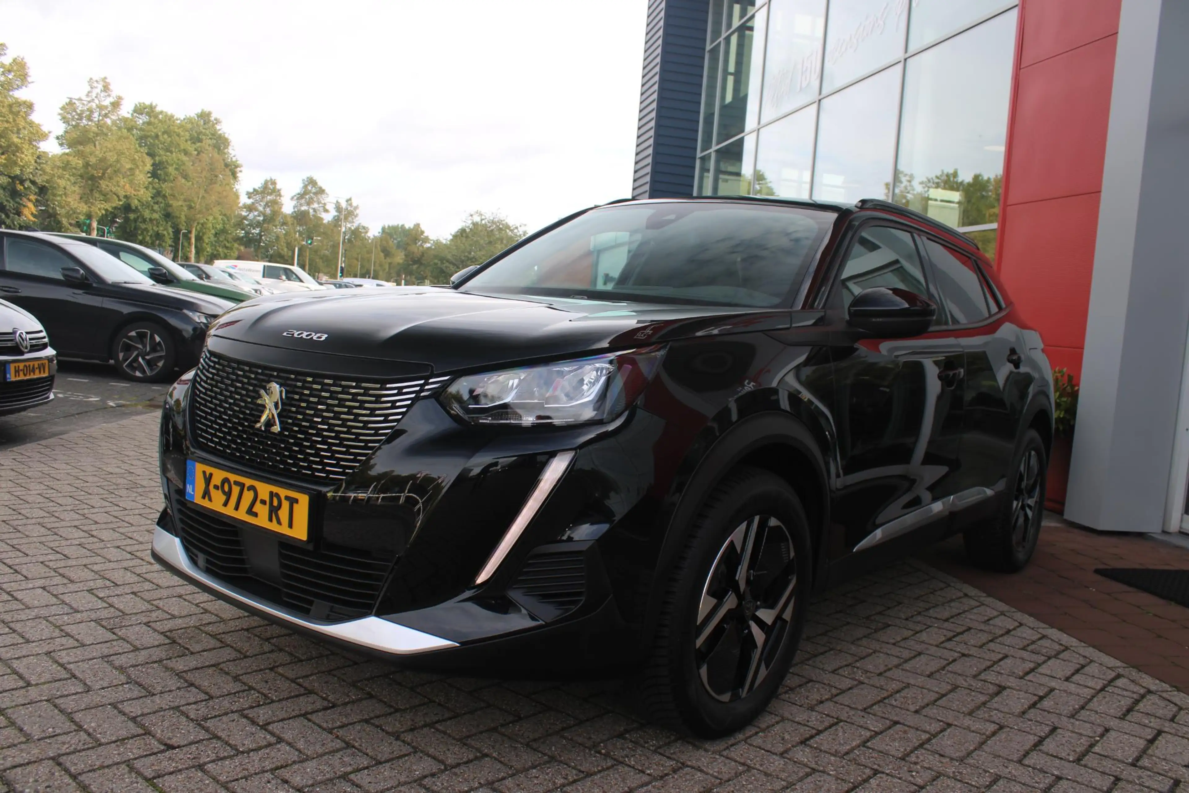 Peugeot 2008 1.2 100PK ALLURE PACK | AFNEEMBARE TREKHAAK | NAVI — photo 47