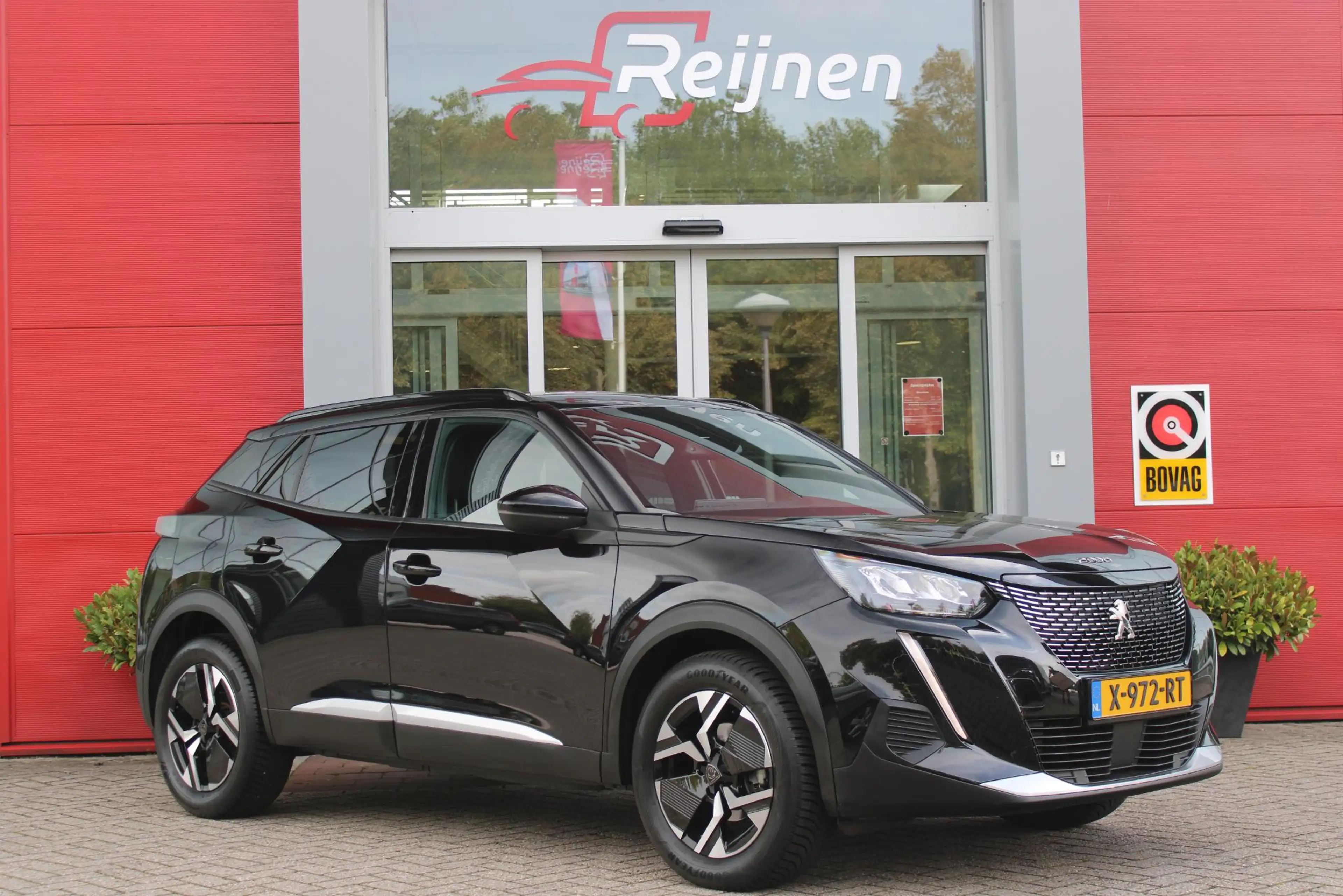 Peugeot 2008 1.2 100PK ALLURE PACK | AFNEEMBARE TREKHAAK | NAVI — photo 12