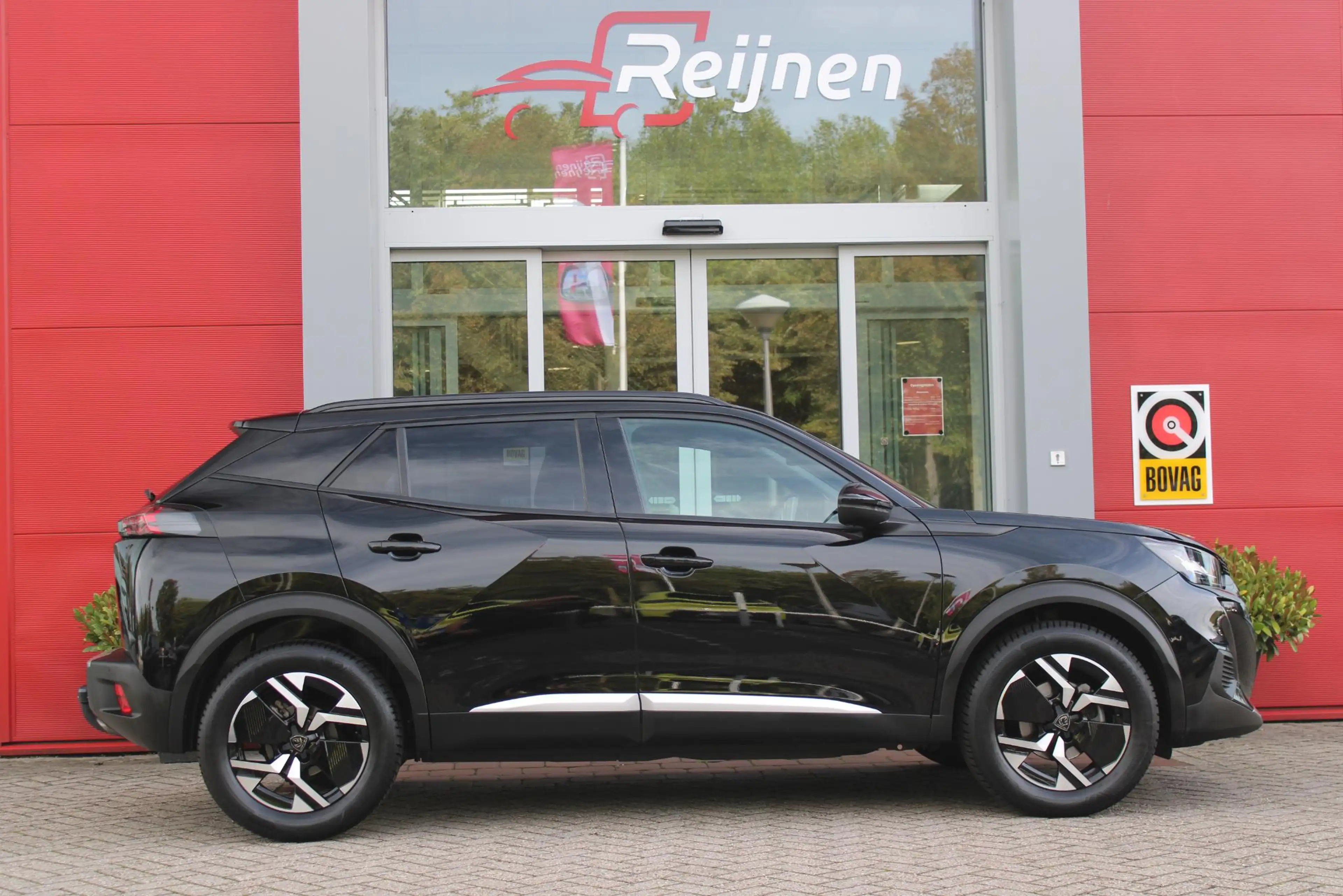 Peugeot 2008 1.2 100PK ALLURE PACK | AFNEEMBARE TREKHAAK | NAVI — photo 13
