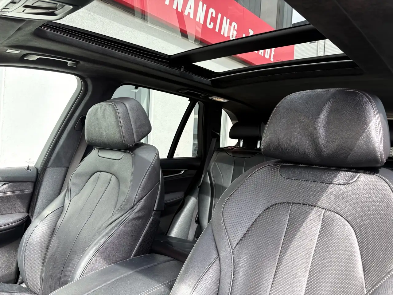 BMW X5 снимка BMW X5