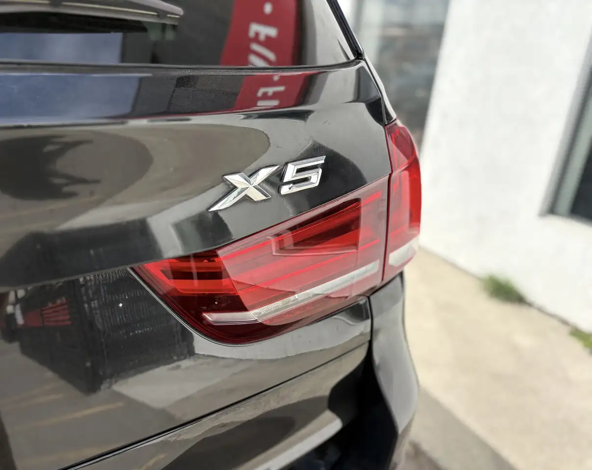 BMW X5 снимка BMW X5