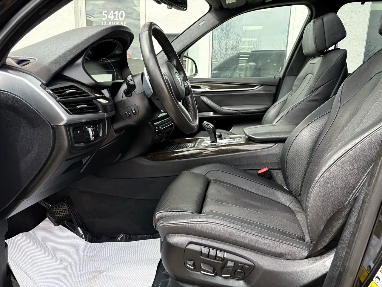 BMW X5 снимка BMW X5
