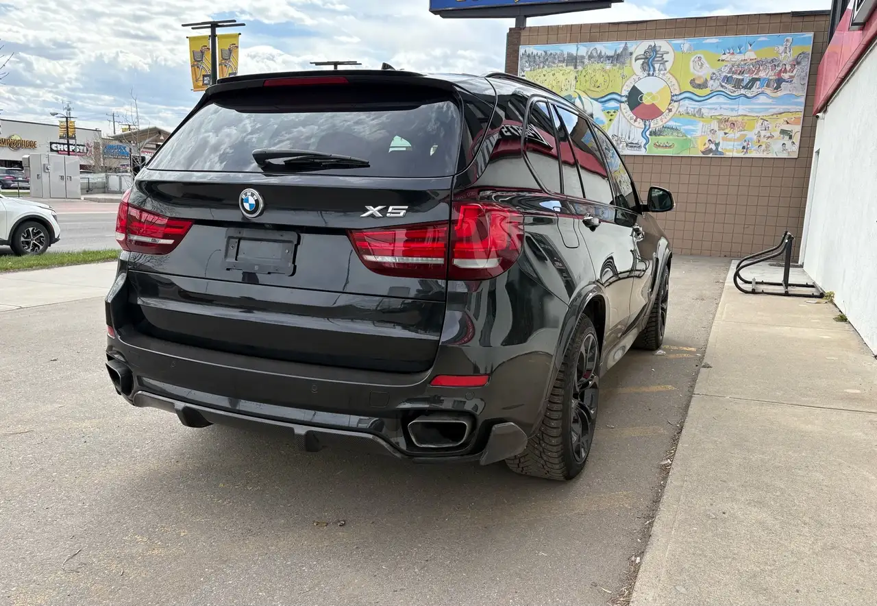 BMW X5 снимка BMW X5